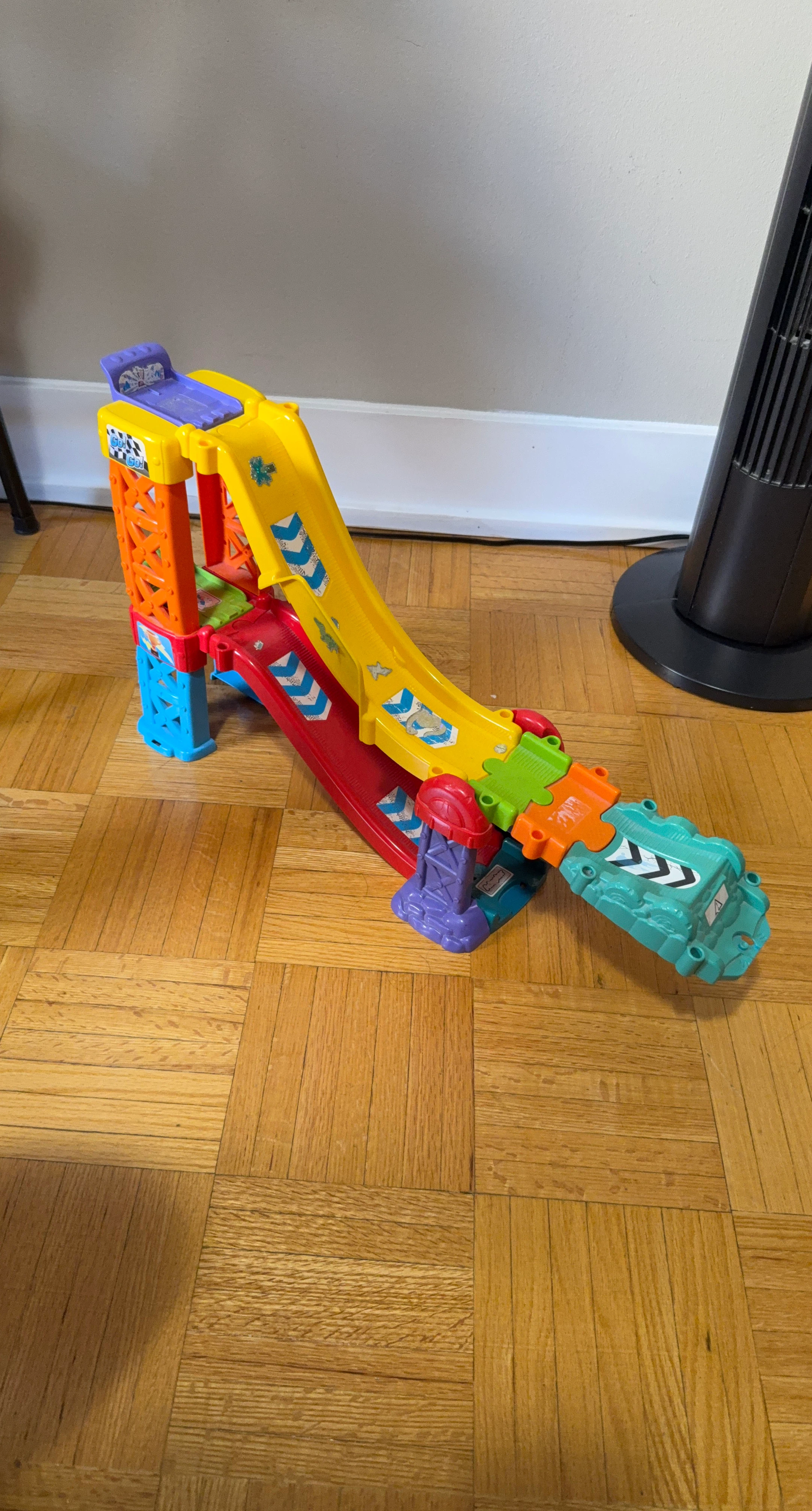 VTech Go! Go! Smart Wheels Race & Play Adventure Park