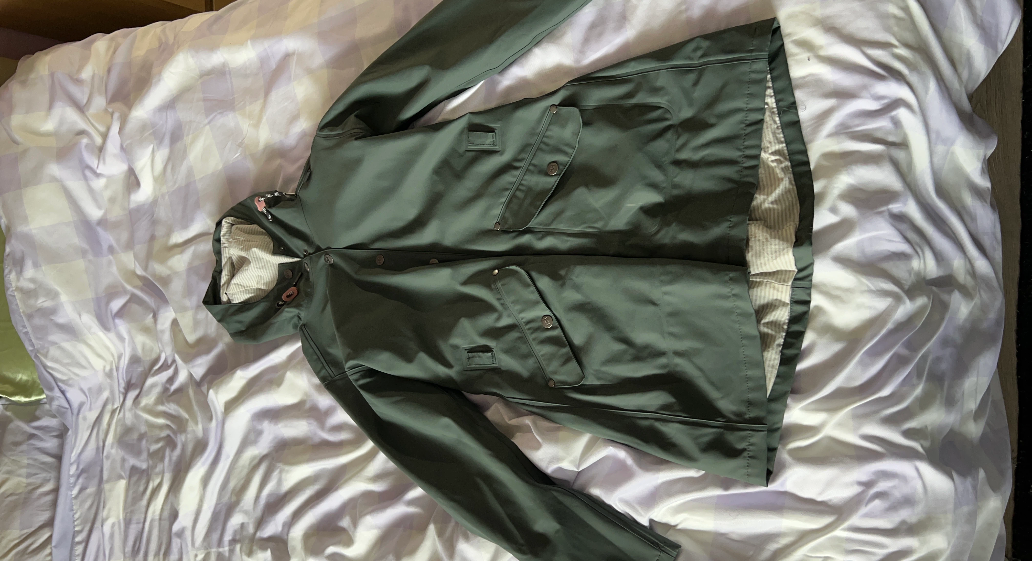 Helly Hansen Green Raincoat - S/P