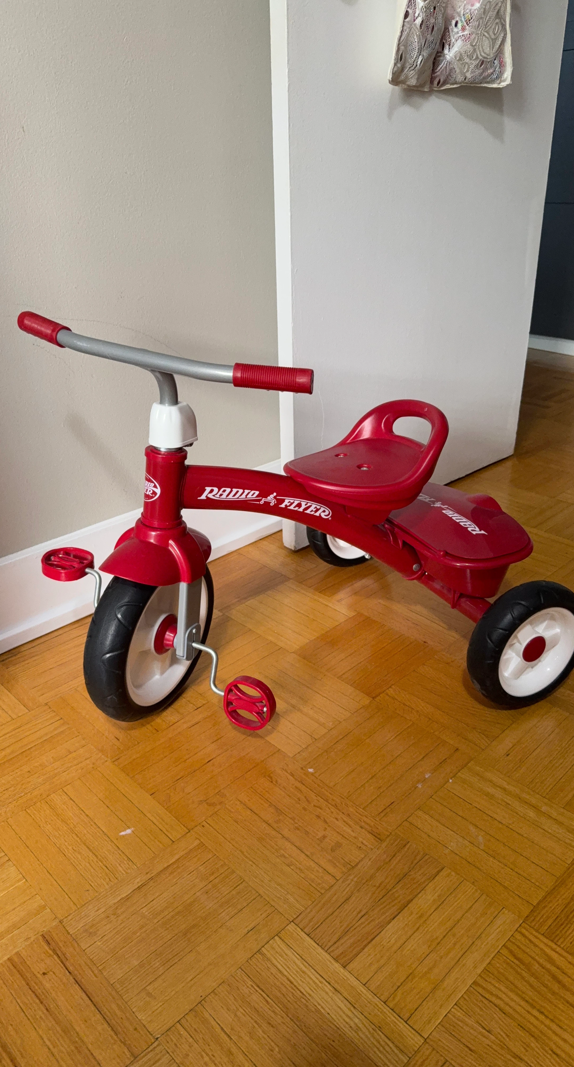 Radio Flyer Red Tricycle