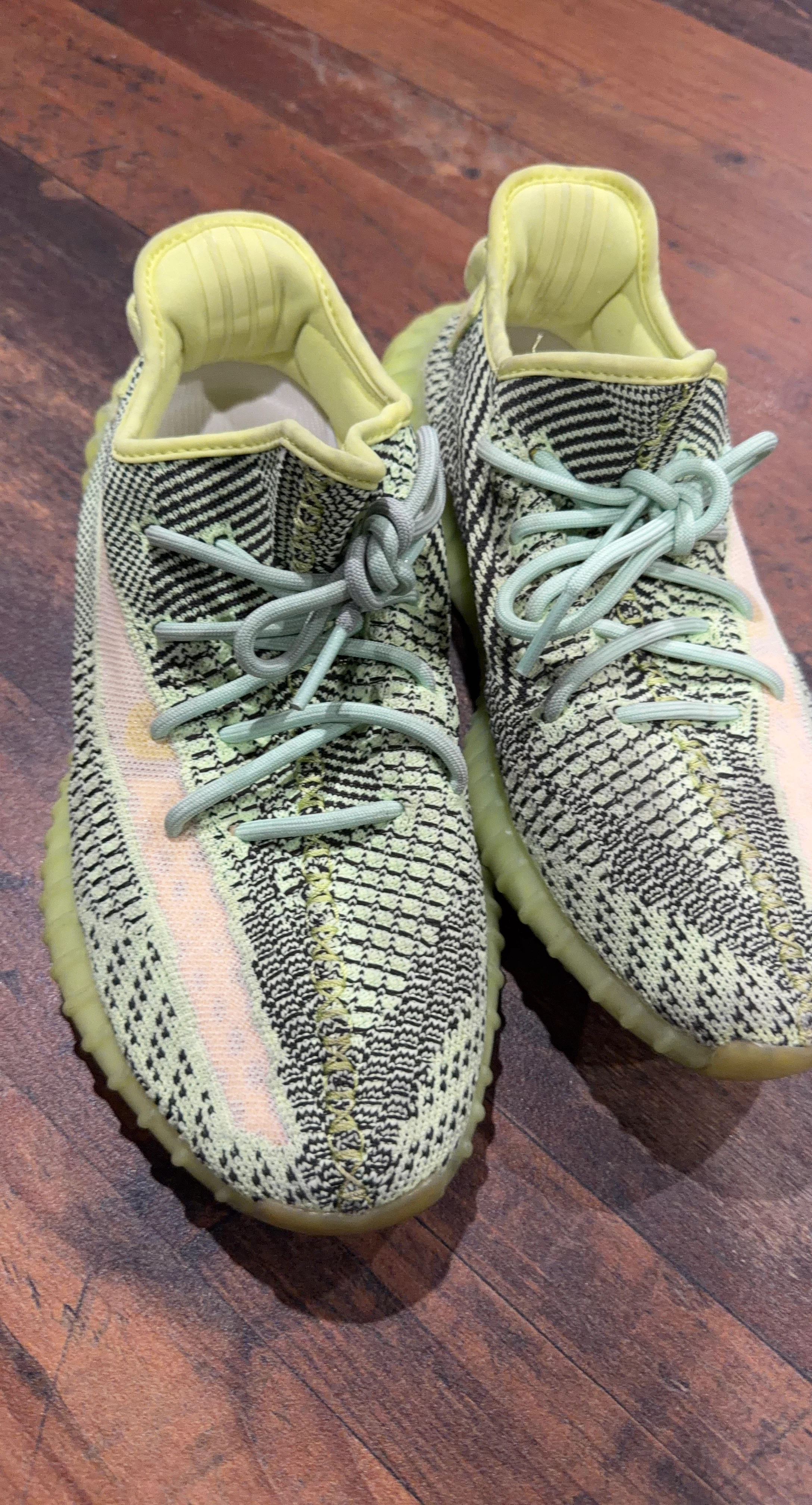 Adidas Yeezy Boost 350 V2