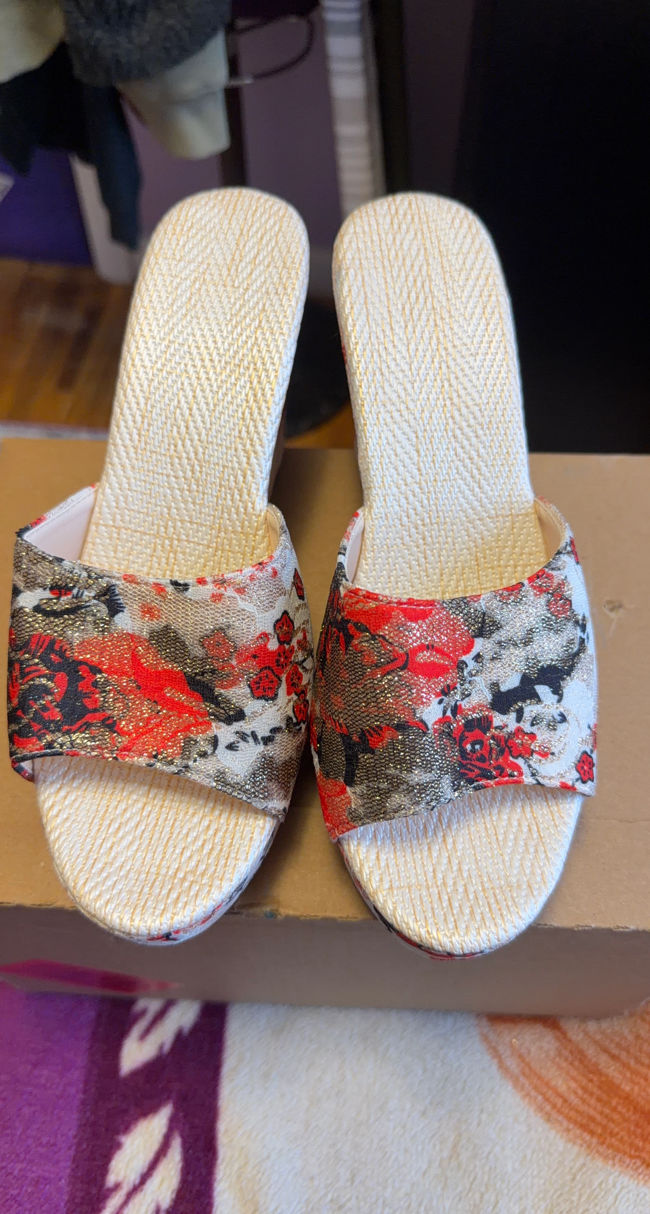 Women's Floral Wedge Sandals