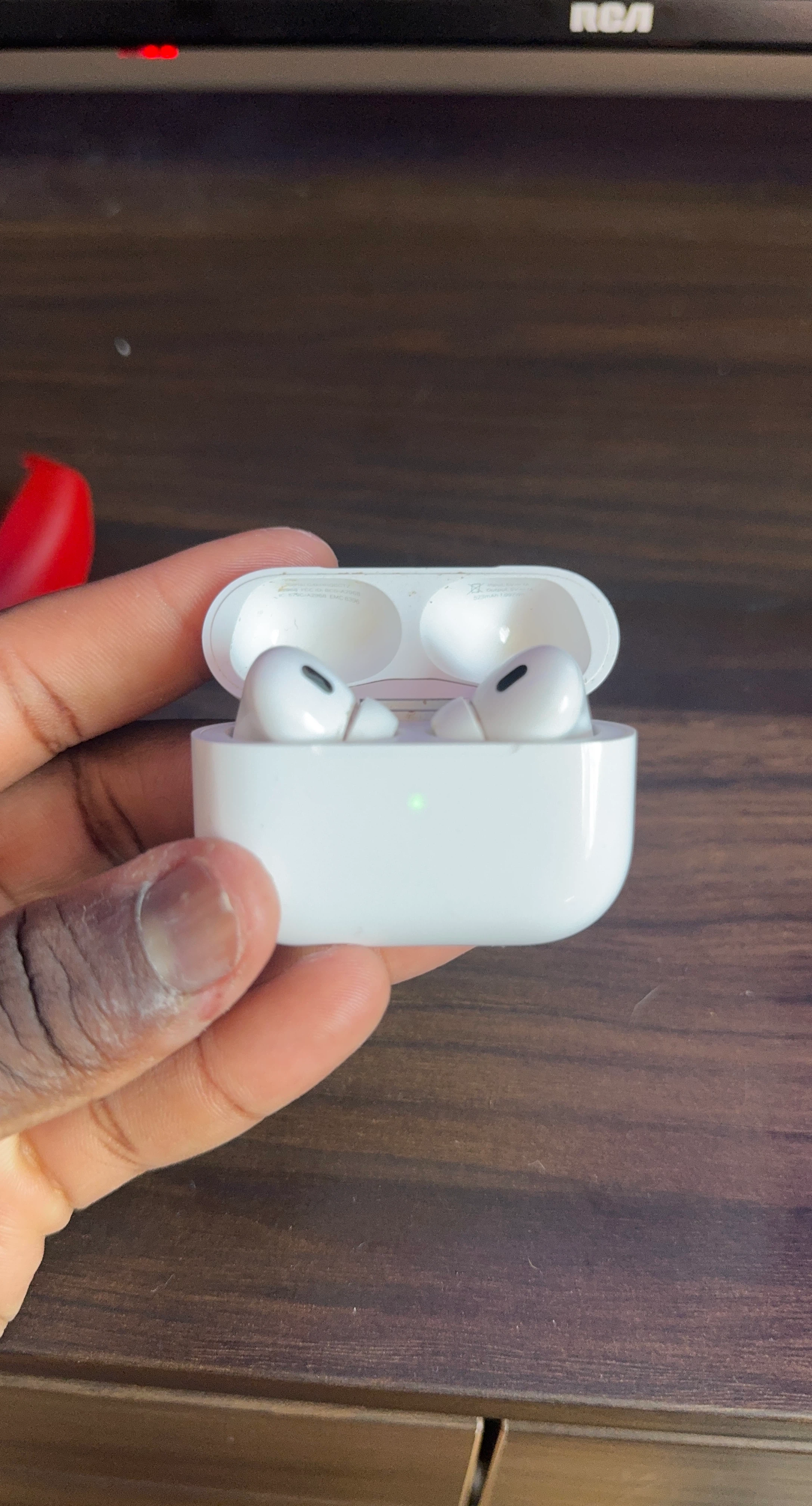 Apple AirPods Pro (2nd Generation) Charging Case