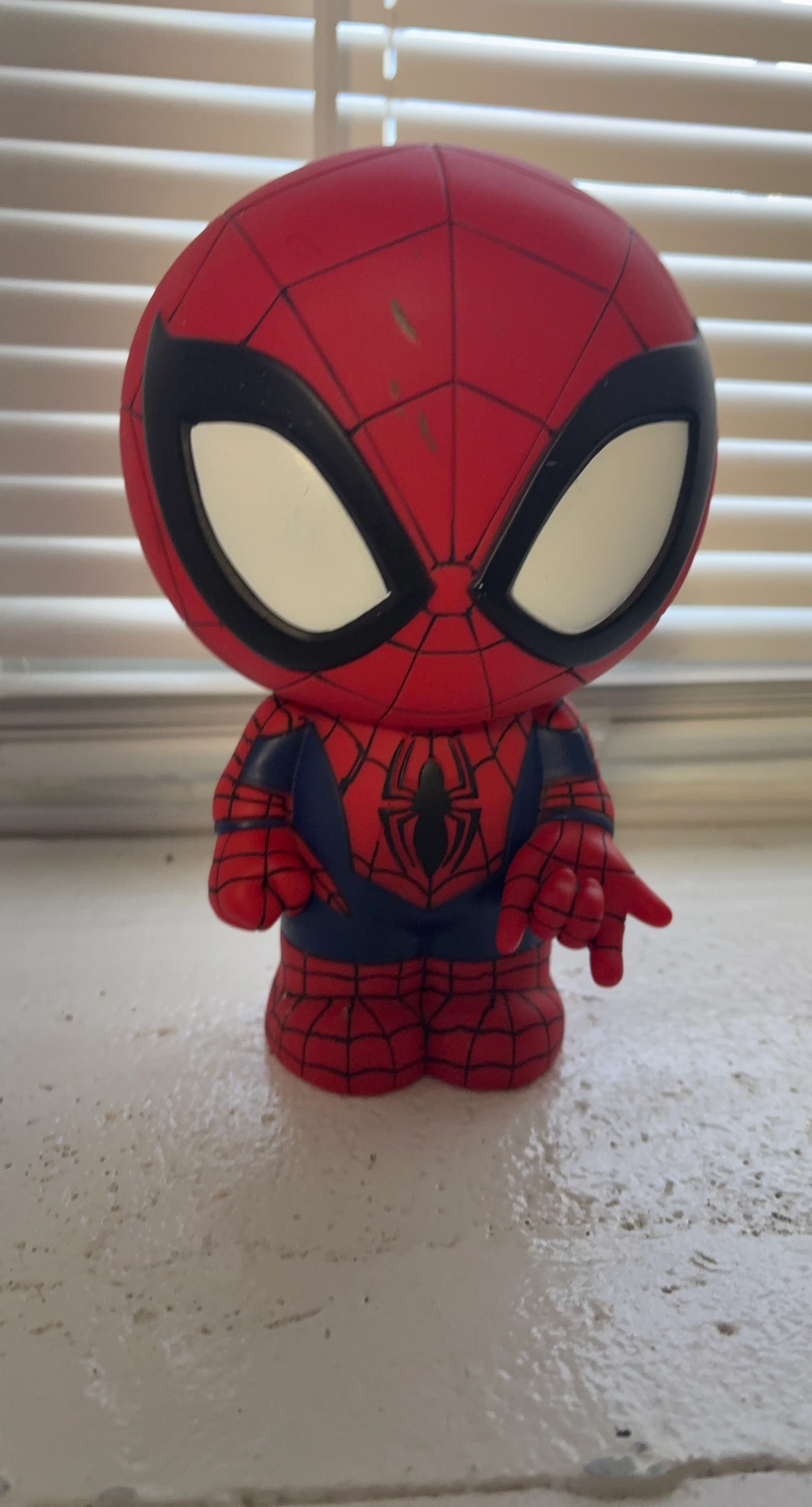 Spider-Man Vinyl Figure
