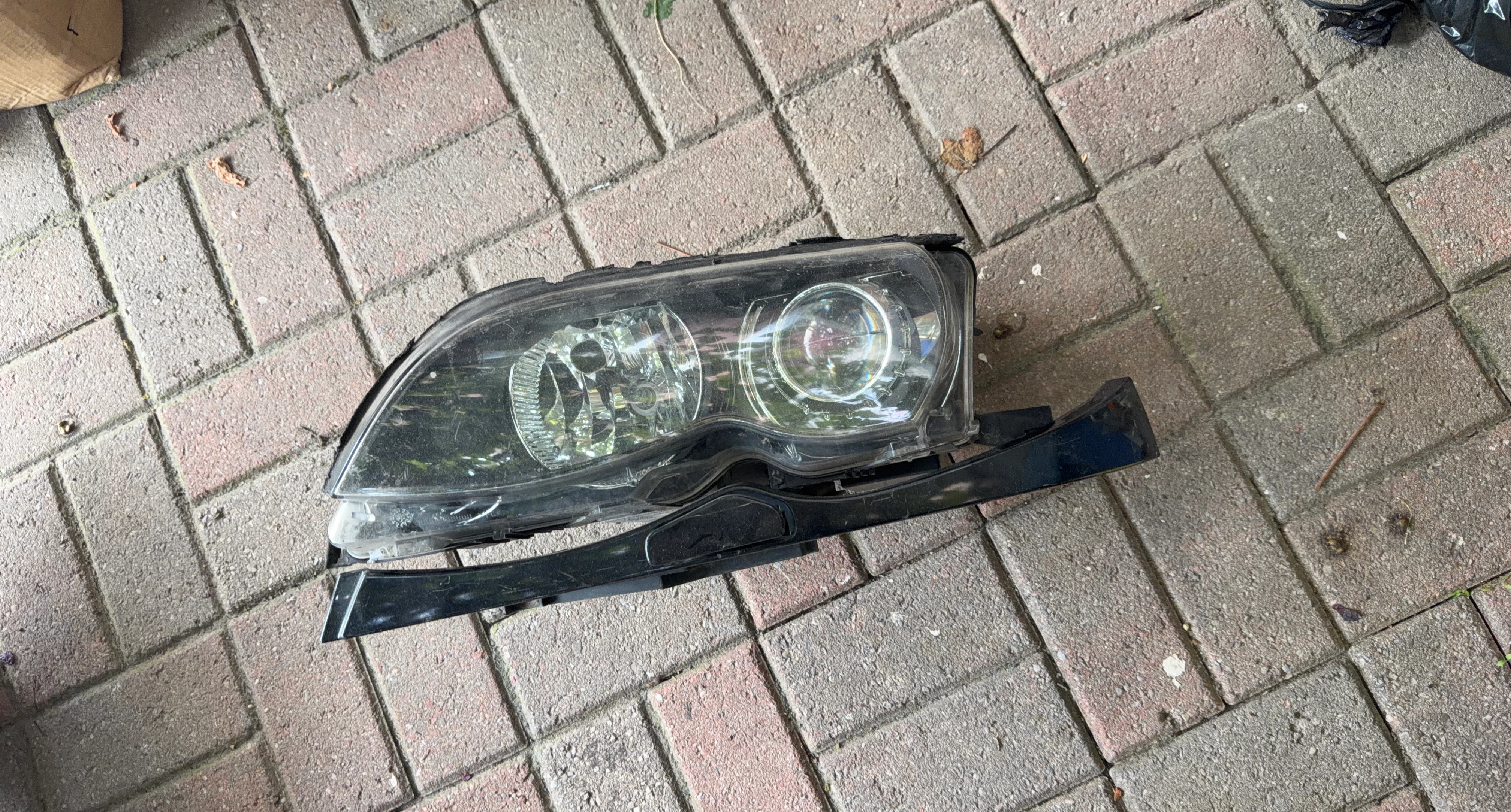 Car Headlight Assembly