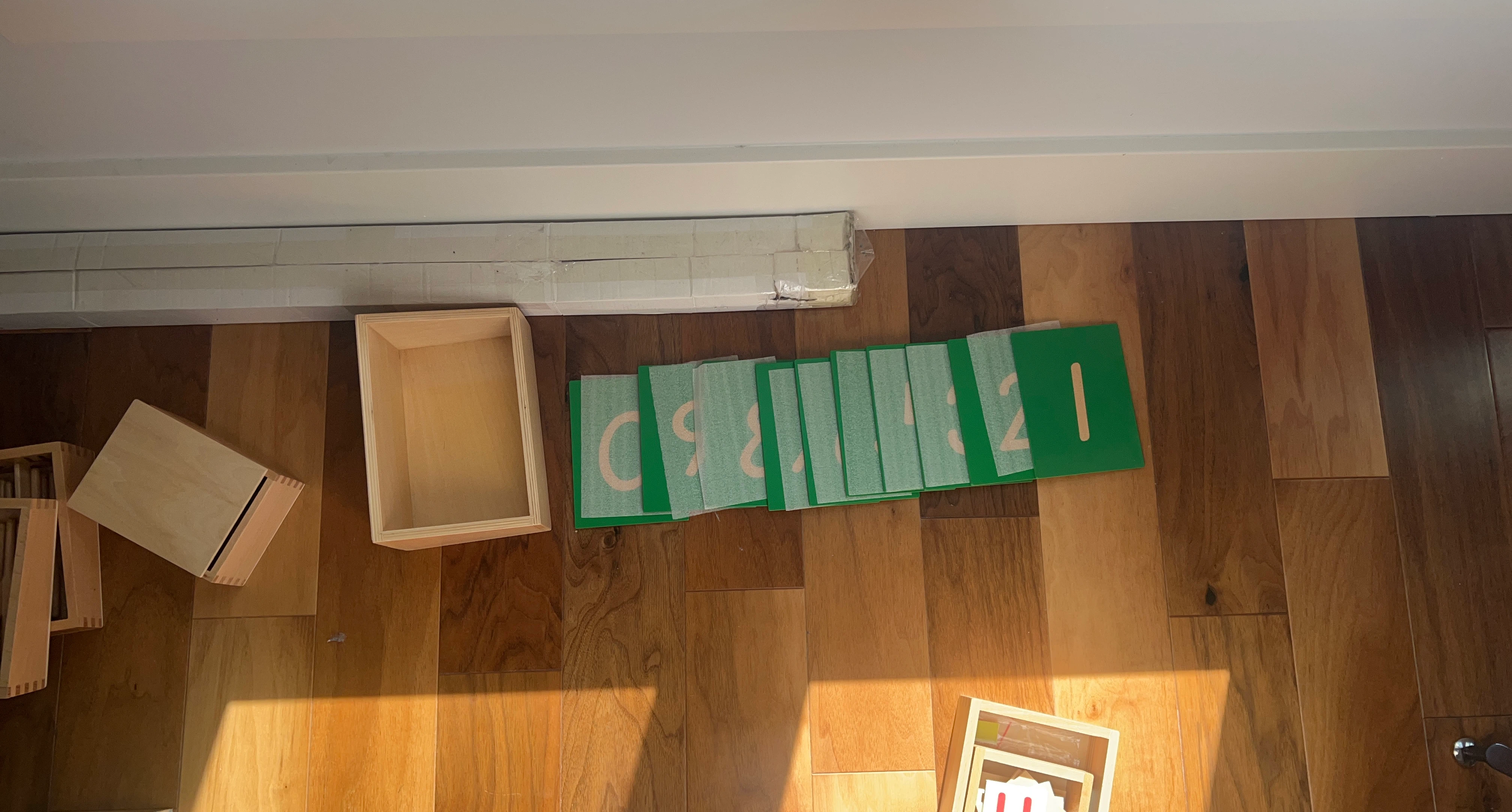 Wooden Montessori Numbers 0-9 with Trays