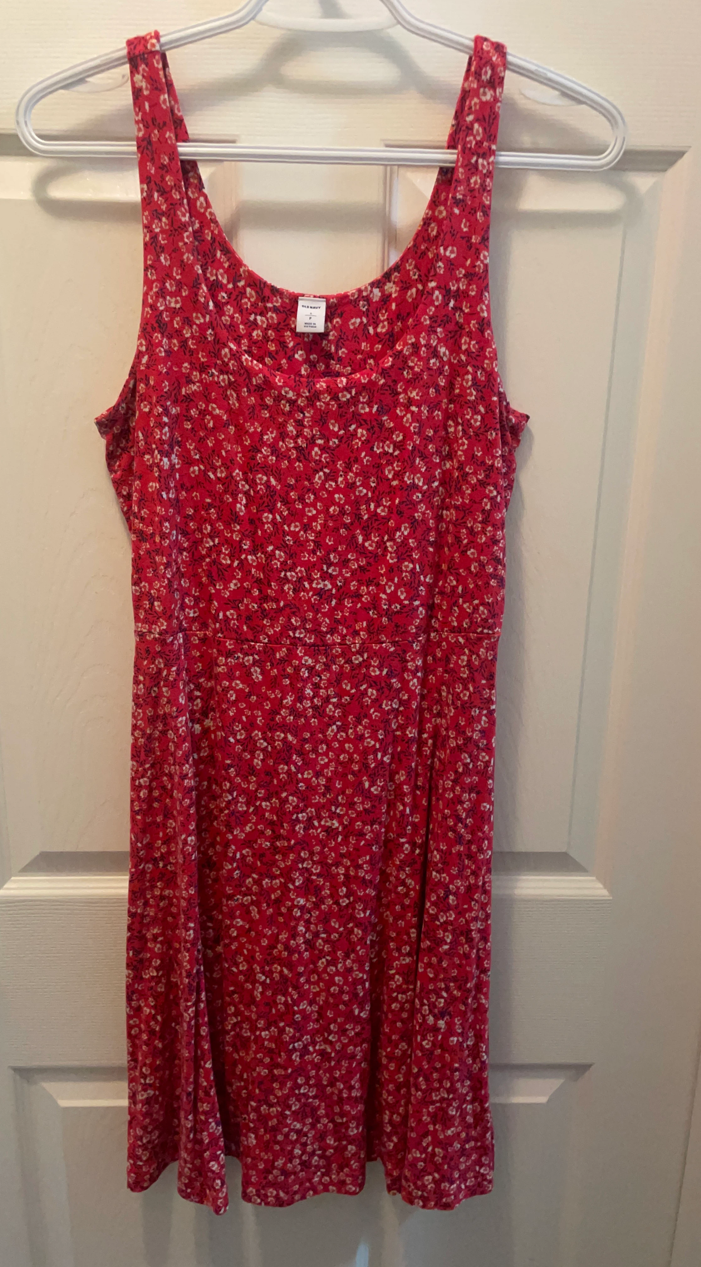Old Navy Red Floral Tank Dress - Size M