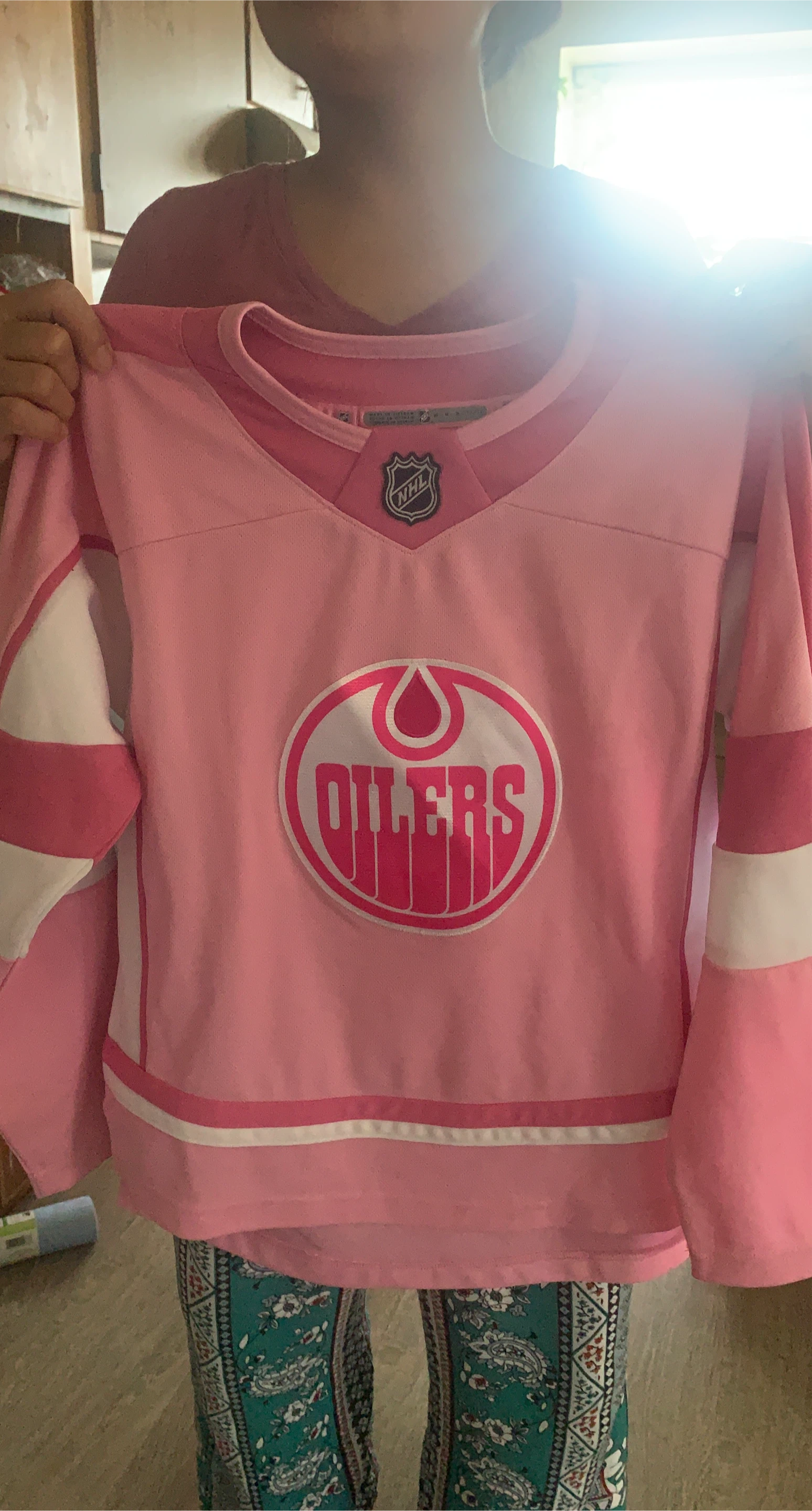 Pink Edmonton Oilers NHL Hockey Jersey