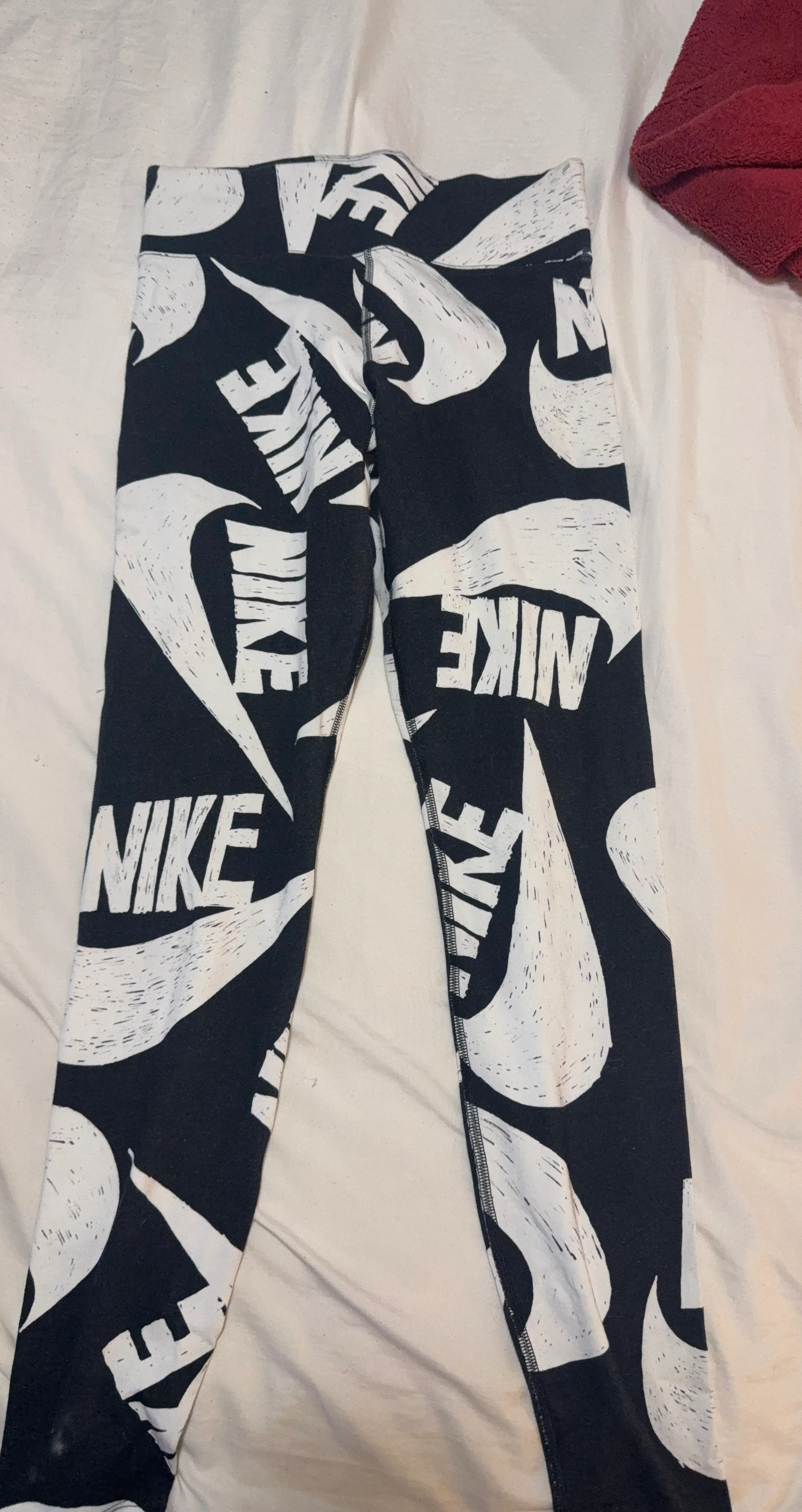 Nike All Over Print Leggings