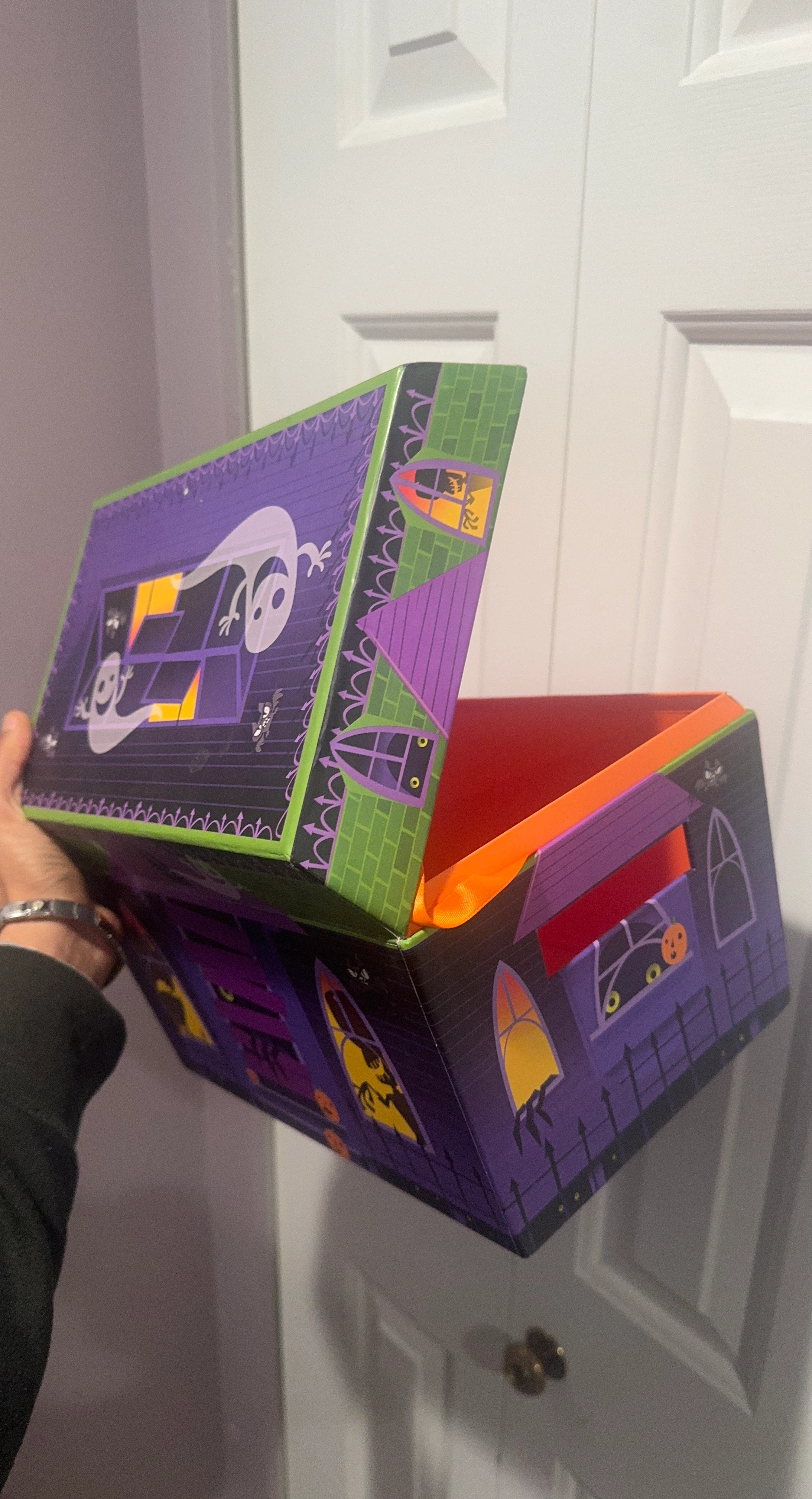 Halloween Haunted House Treat Box
