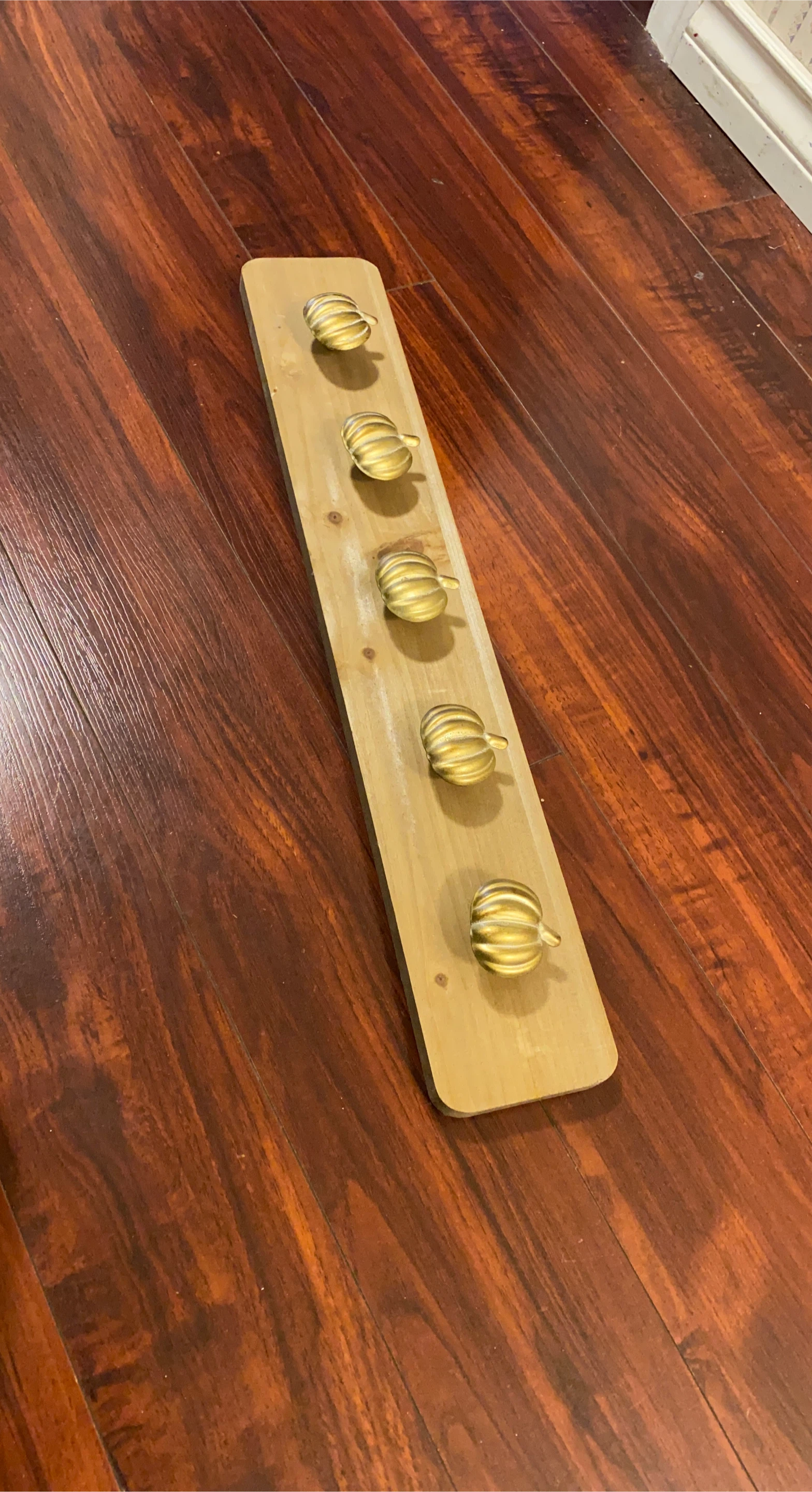 Wooden Coat Rack with 5 Pumpkin Hooks