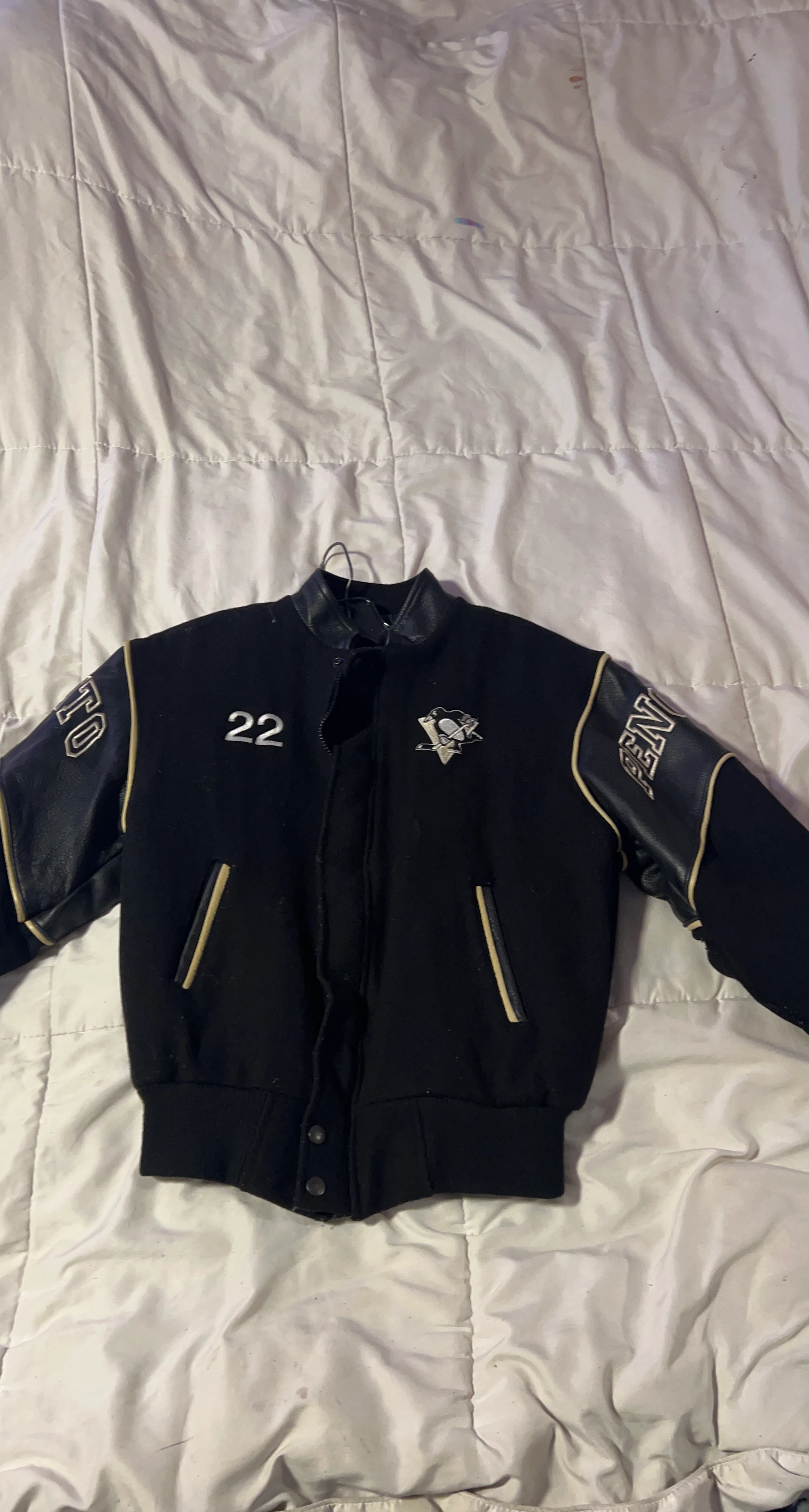Pittsburgh Penguins Varsity Jacket - Size Medium