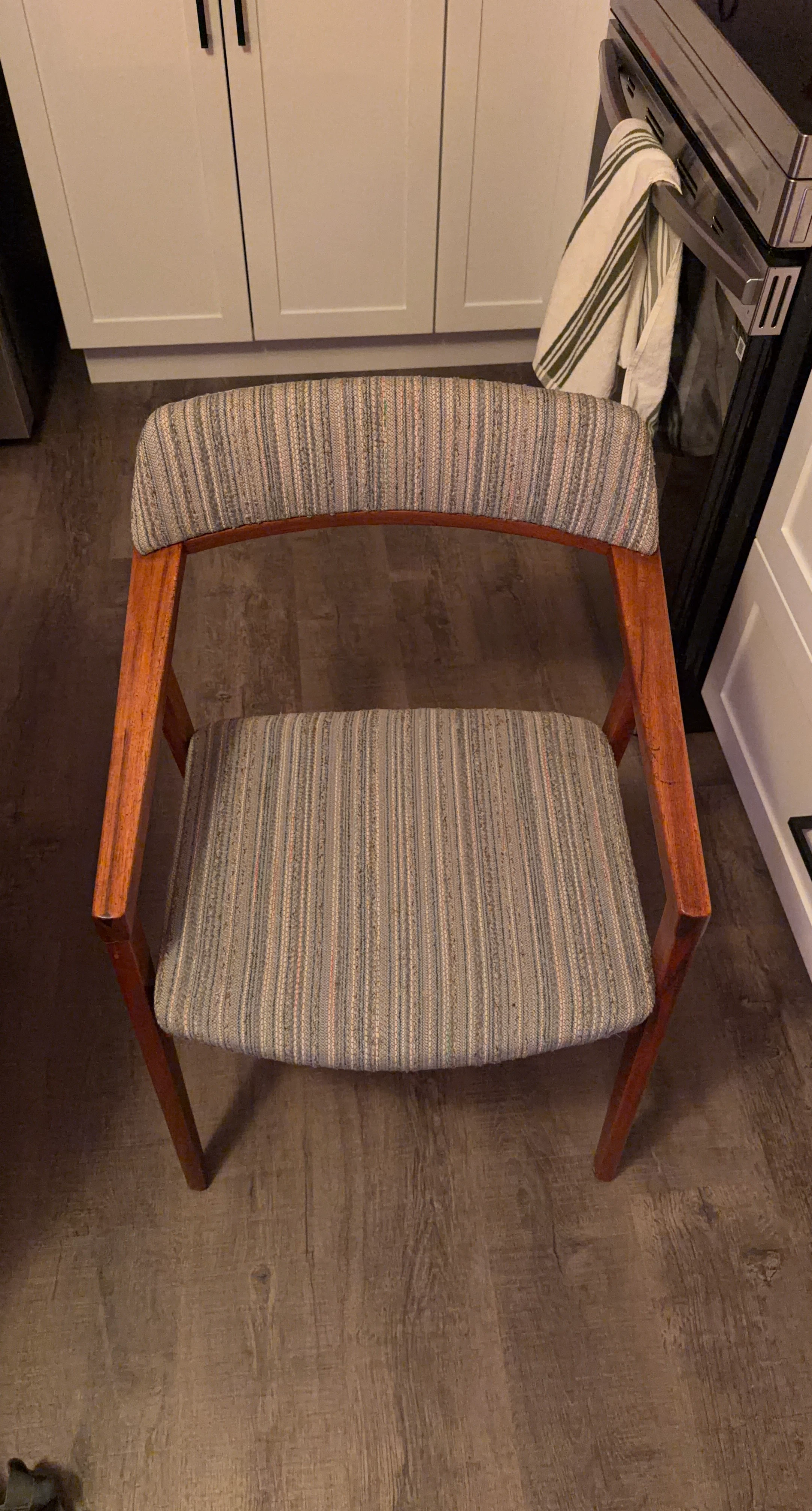 4 Mid-Century Modern Dining Chairs