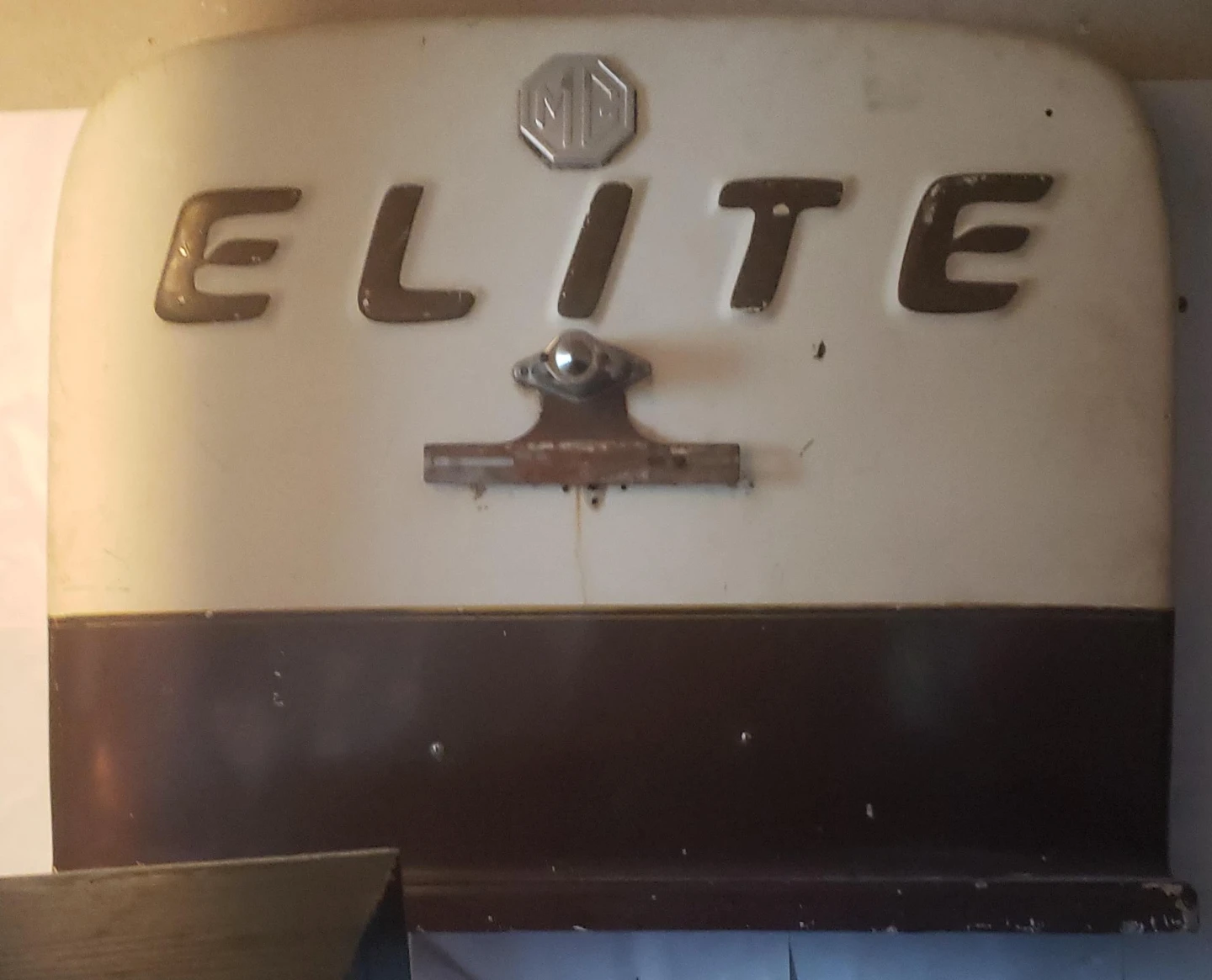 MG Elite Emblem
