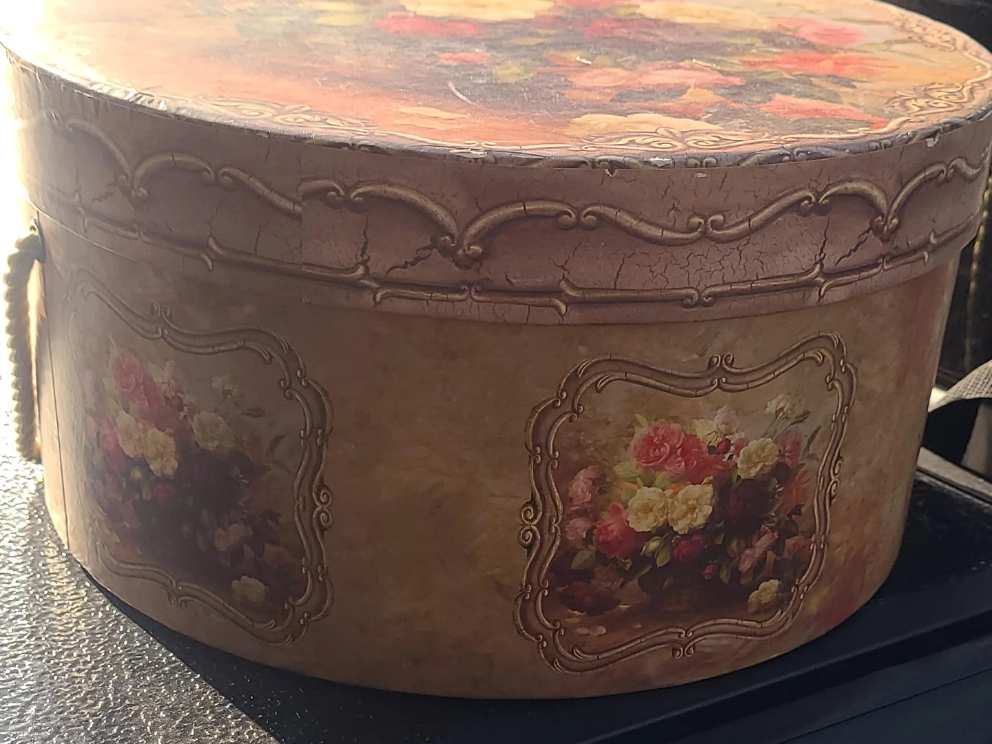 Vintage Oval Floral Keepsake Box
