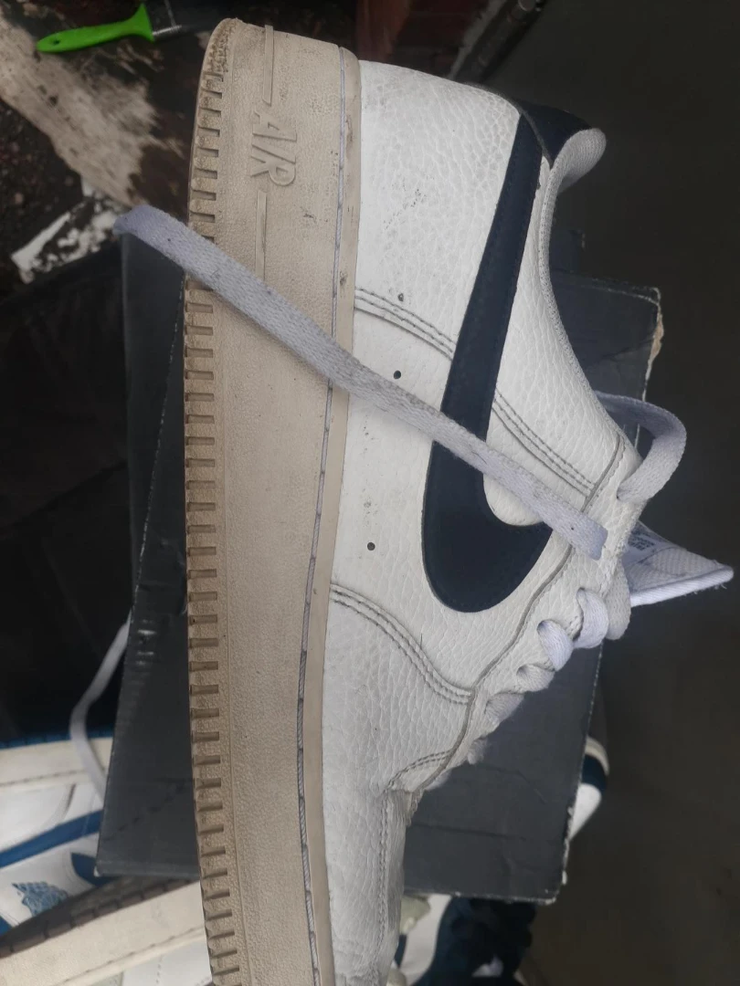 Nike Air Force 1 Sneakers