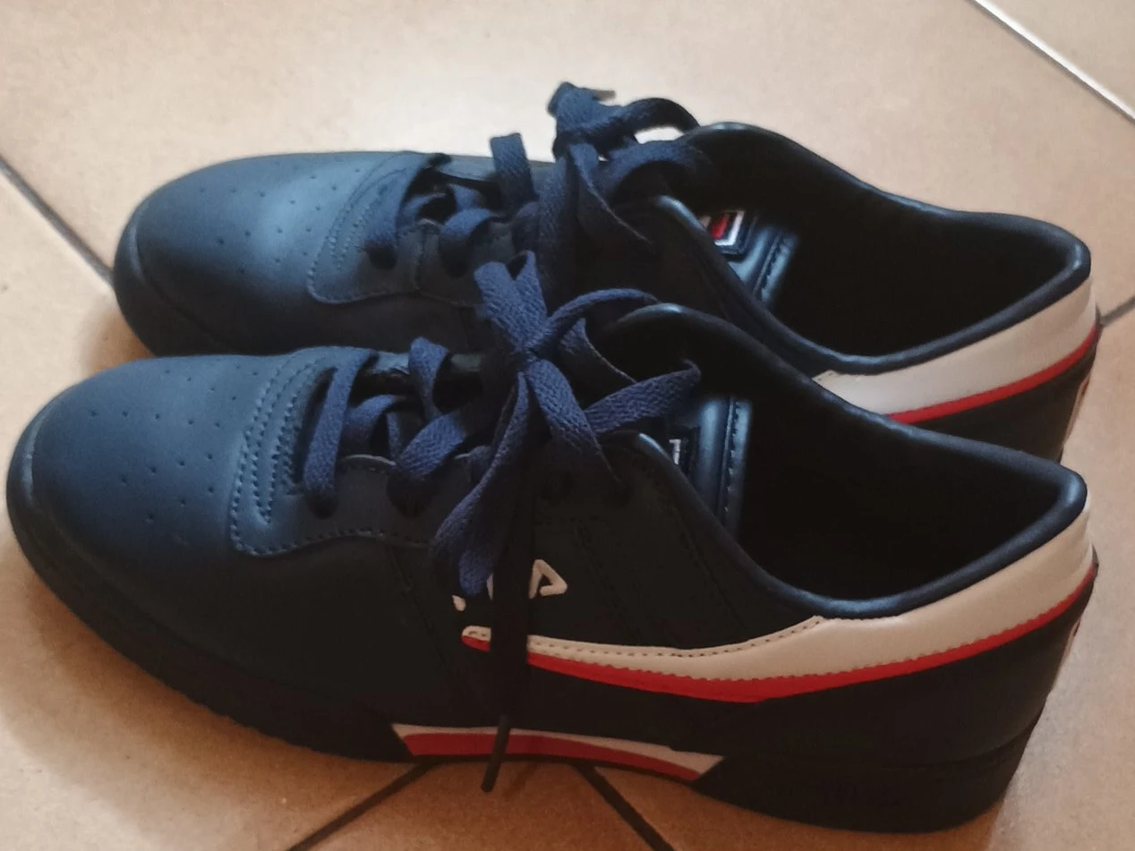 Fila Navy Sneakers unisex