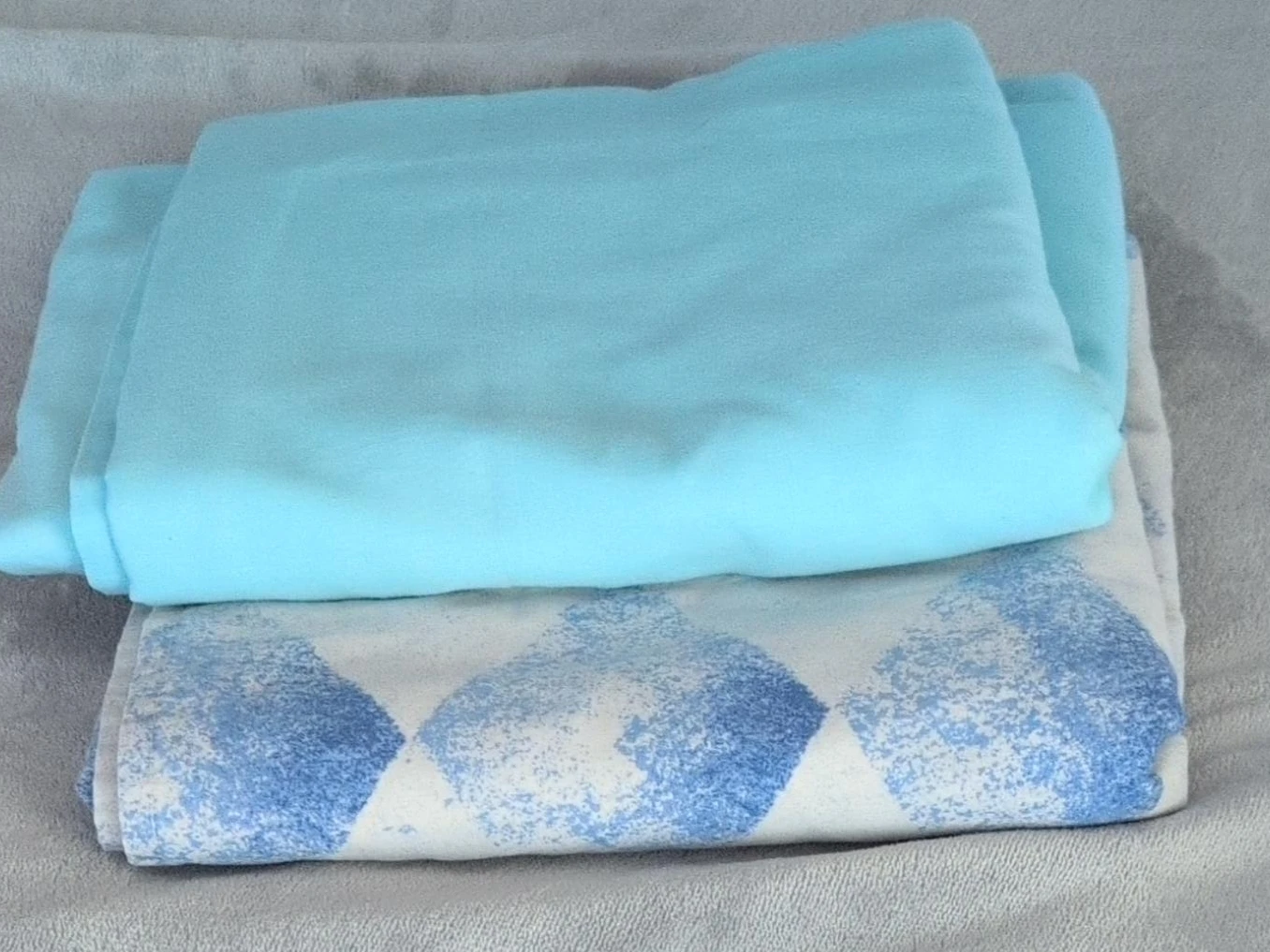 Light Blue and White Diamond Pattern Sheet Set$4  each