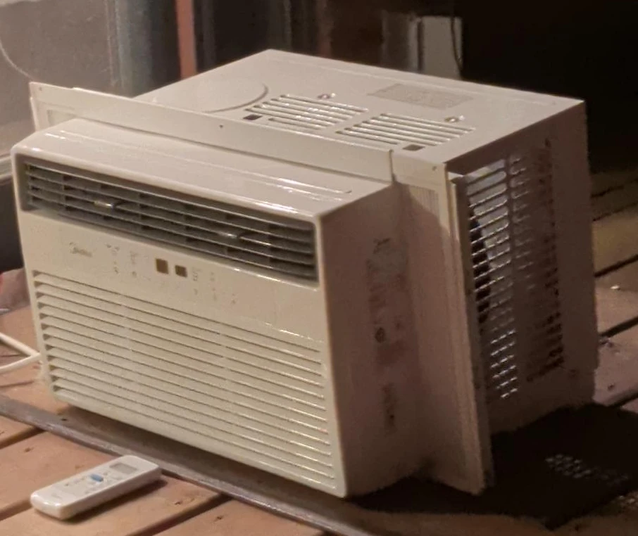 Midea Window Air Conditioner with Remote