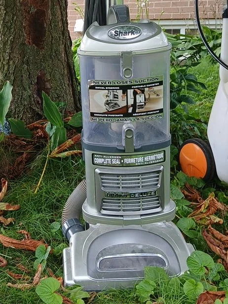 Shark Rotator Lift-Away Deluxe Vacuum Cleaner