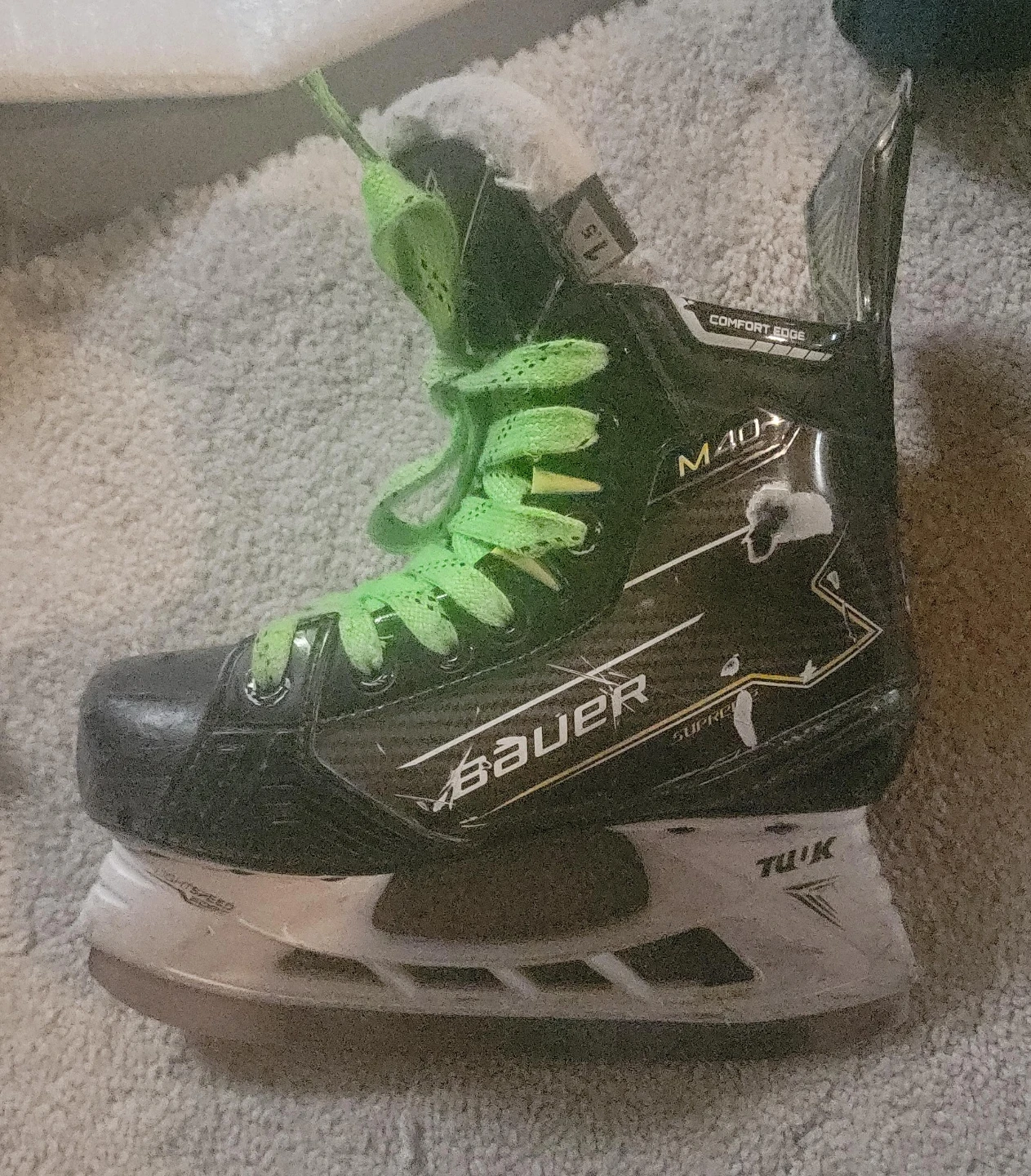 Bauer Supreme M40 Hockey Skates