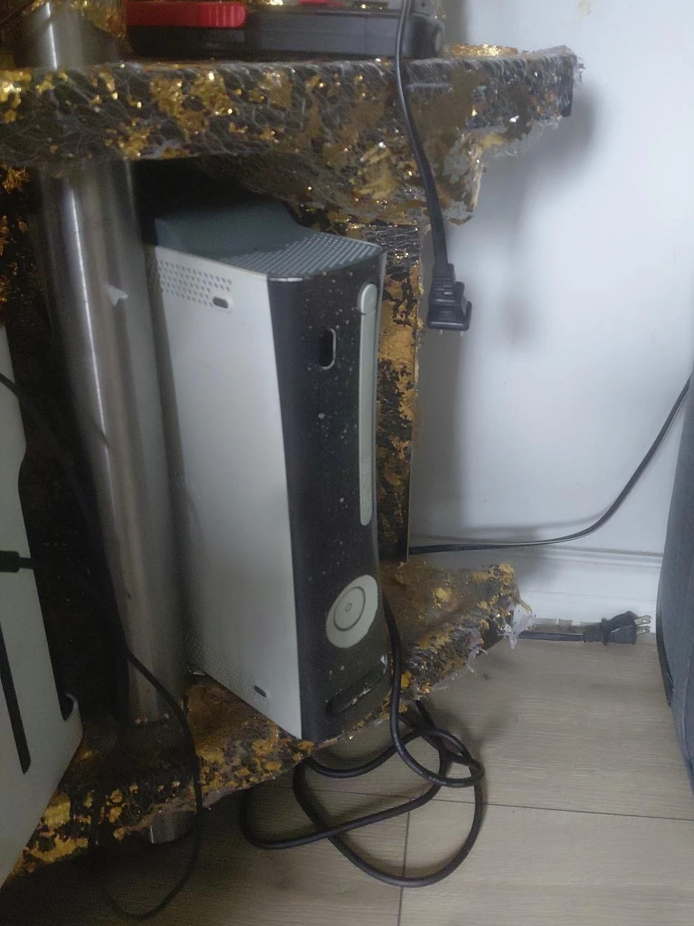 White and Black Xbox 360 Console