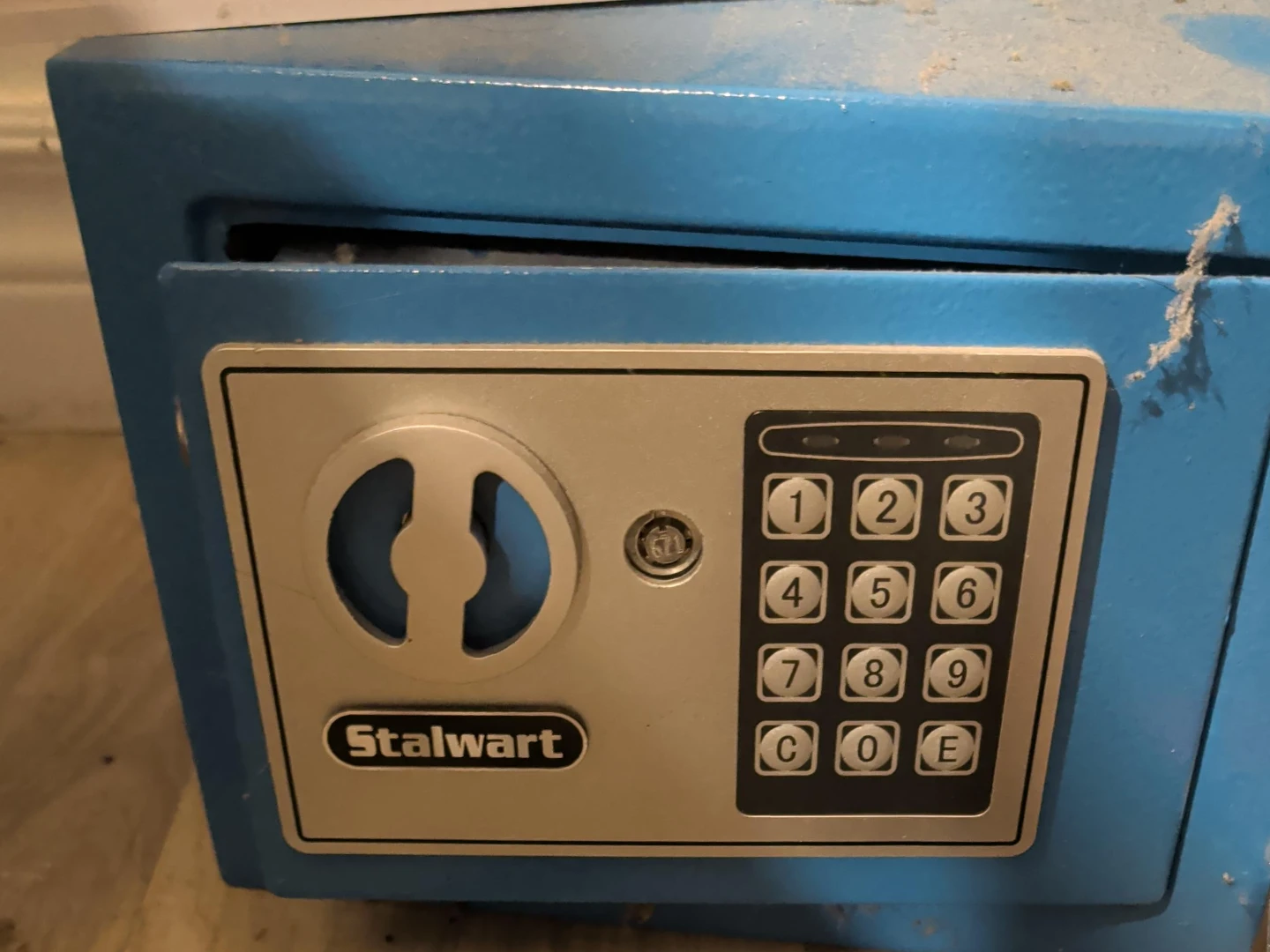 Stalwart Blue Digital Safe