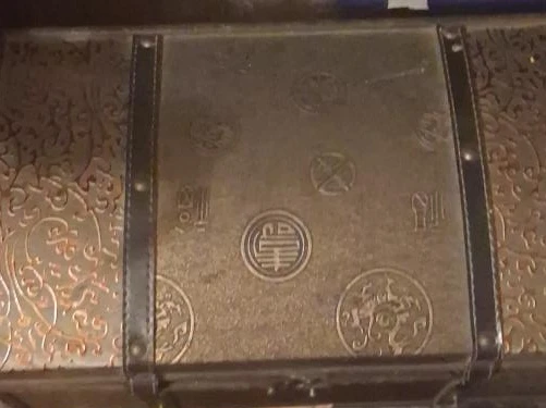 Decorative Storage Chest