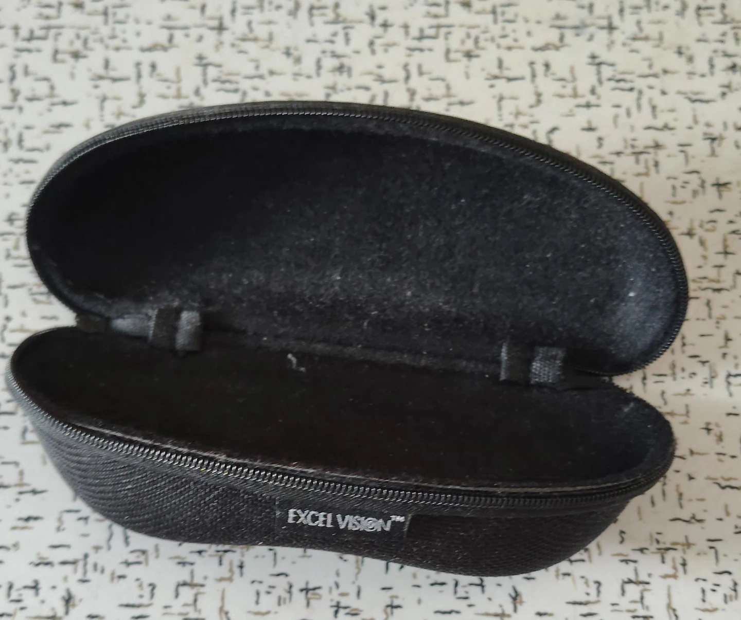 Excel Vision hard shell glasses case