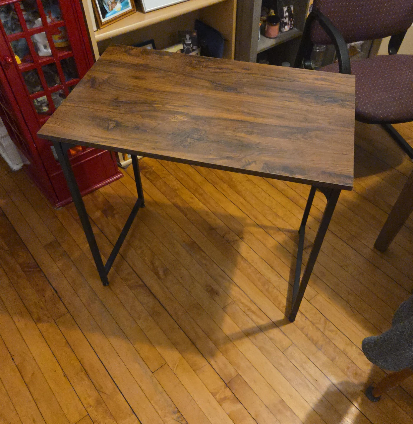 Wooden Top Desk with Metal Legs