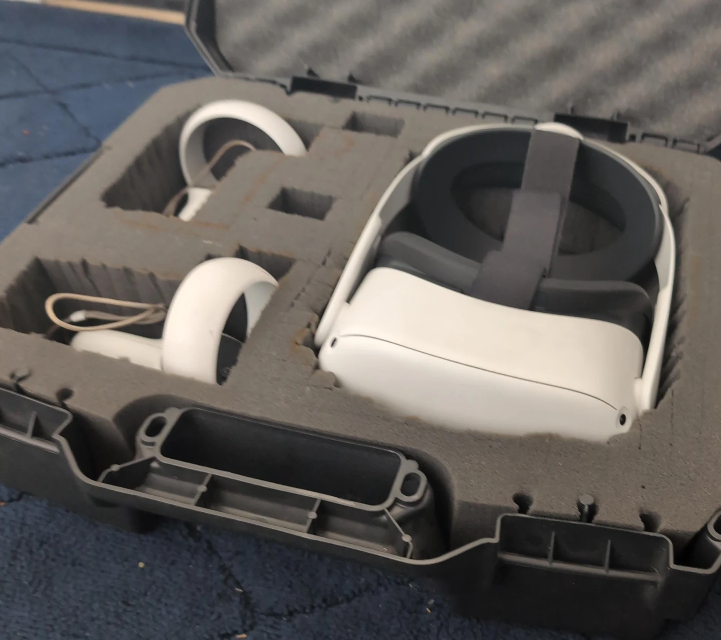 Meta Quest 2 VR Headset with Controllers and Case