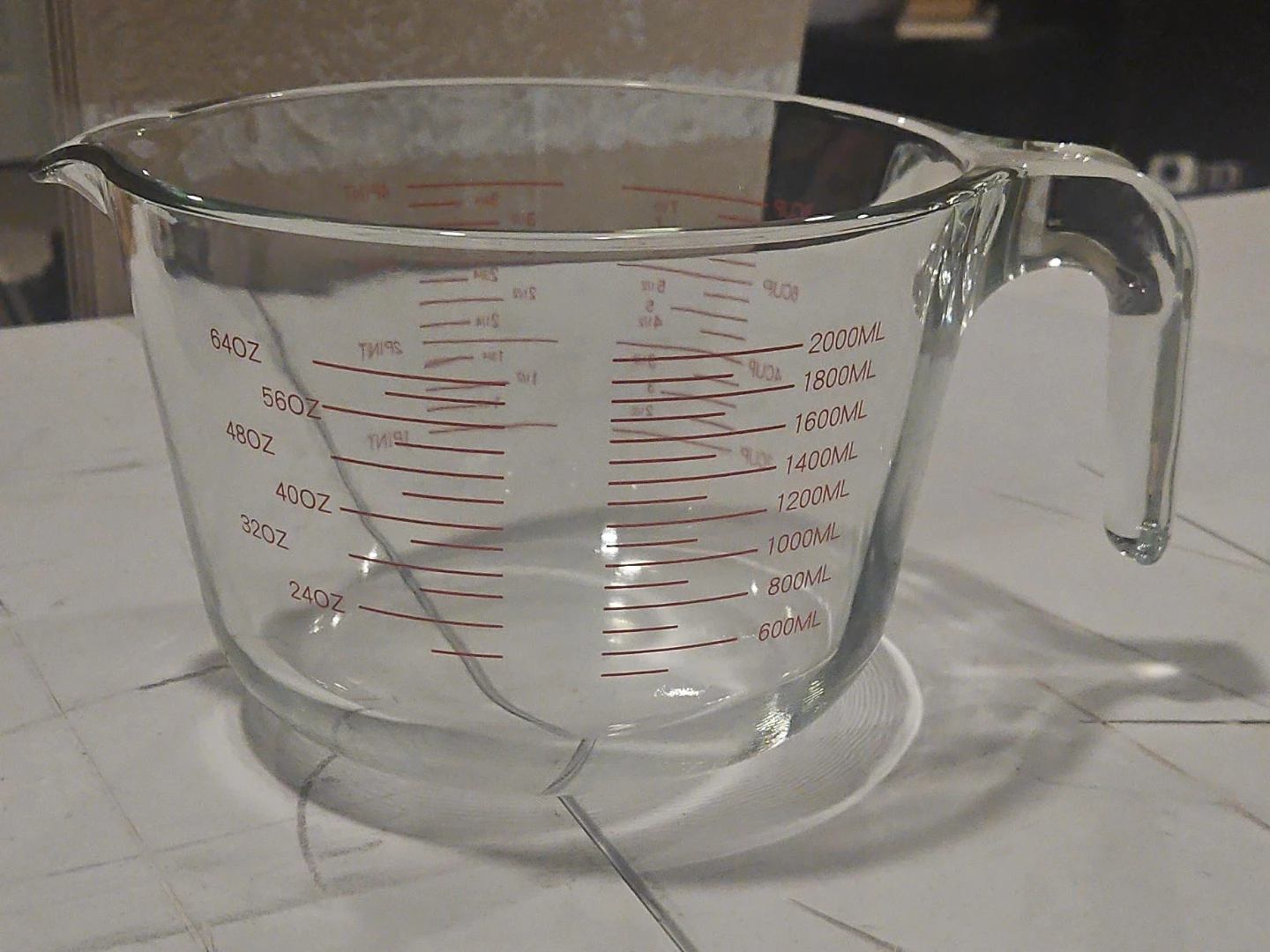 Glass Measuring Cup 2000ML / 64oz