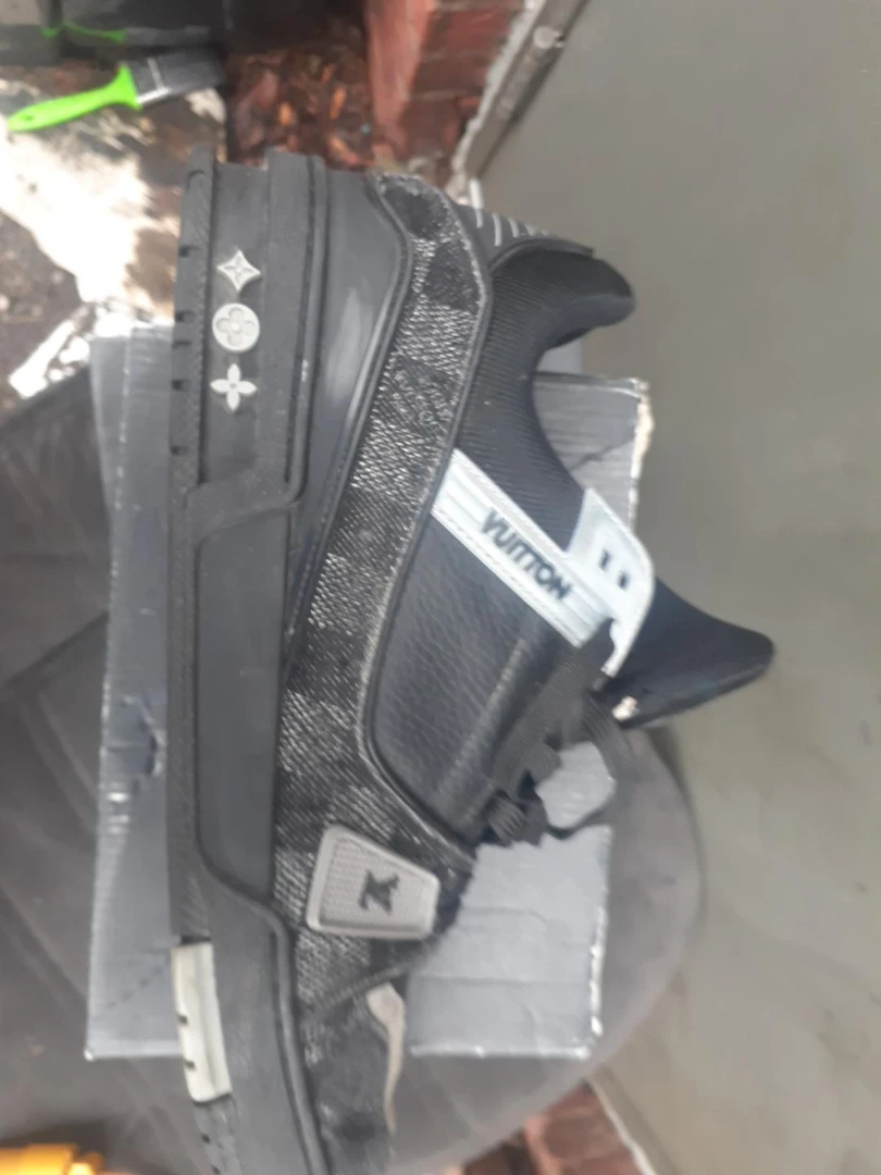 Louis Vuitton Men's Sneakers
