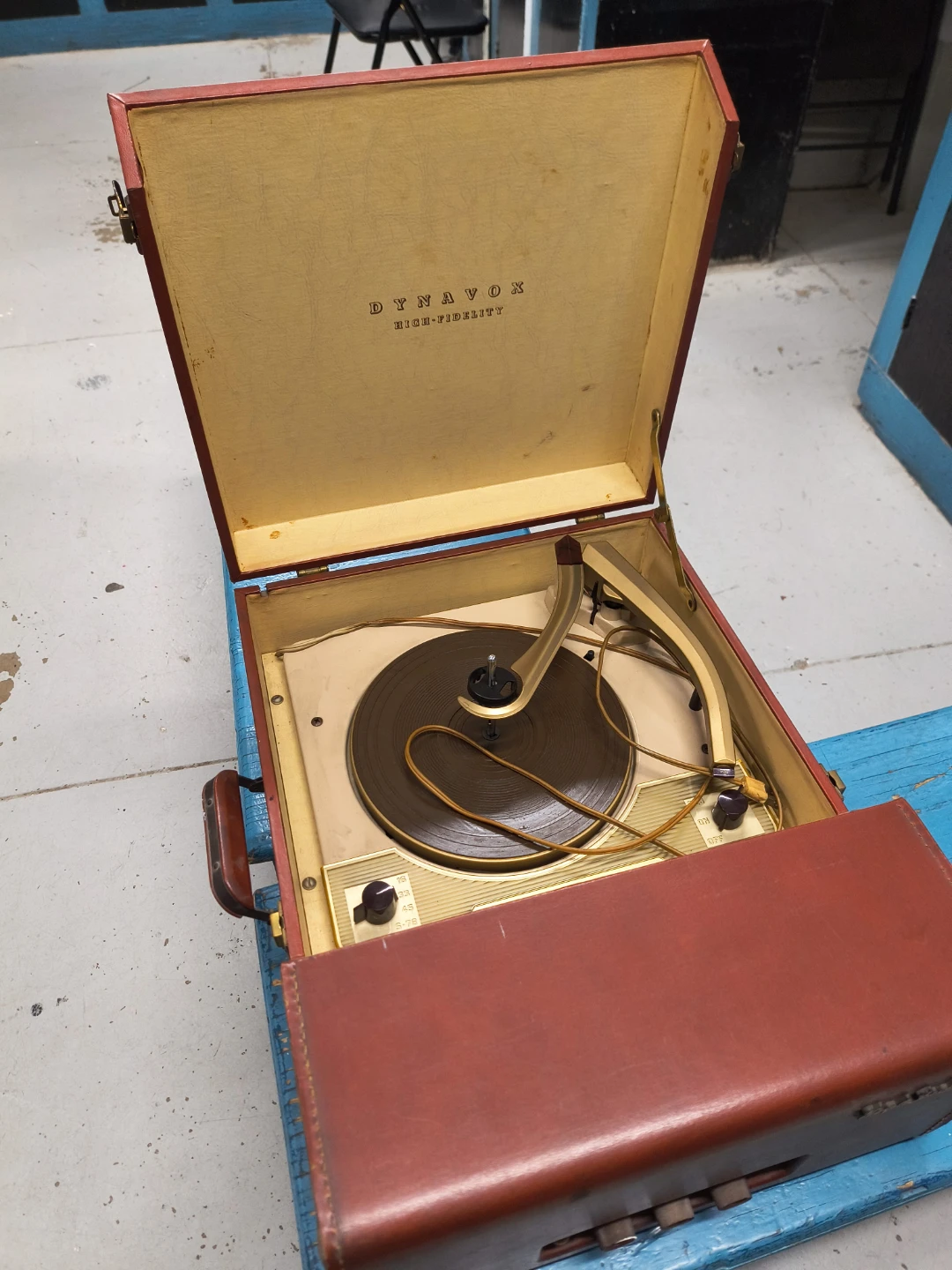 Dynavox High-Fidelity Record Player