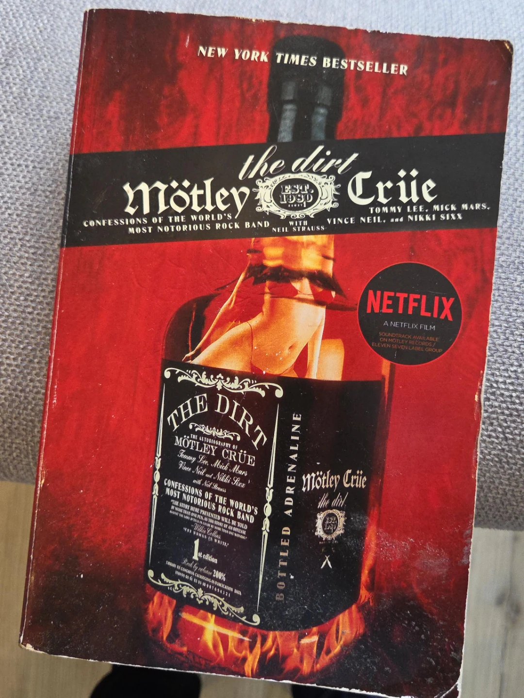 Mötley Crüe The Dirt Autobiography Book