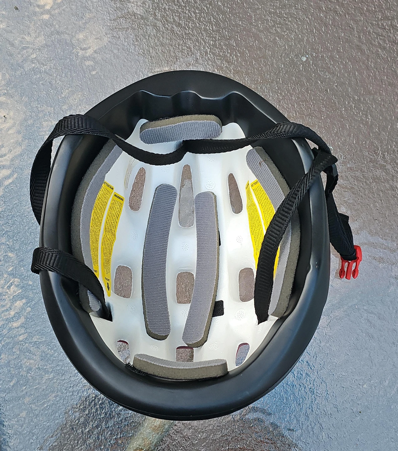 Red Bicycle Helmet - photo 2