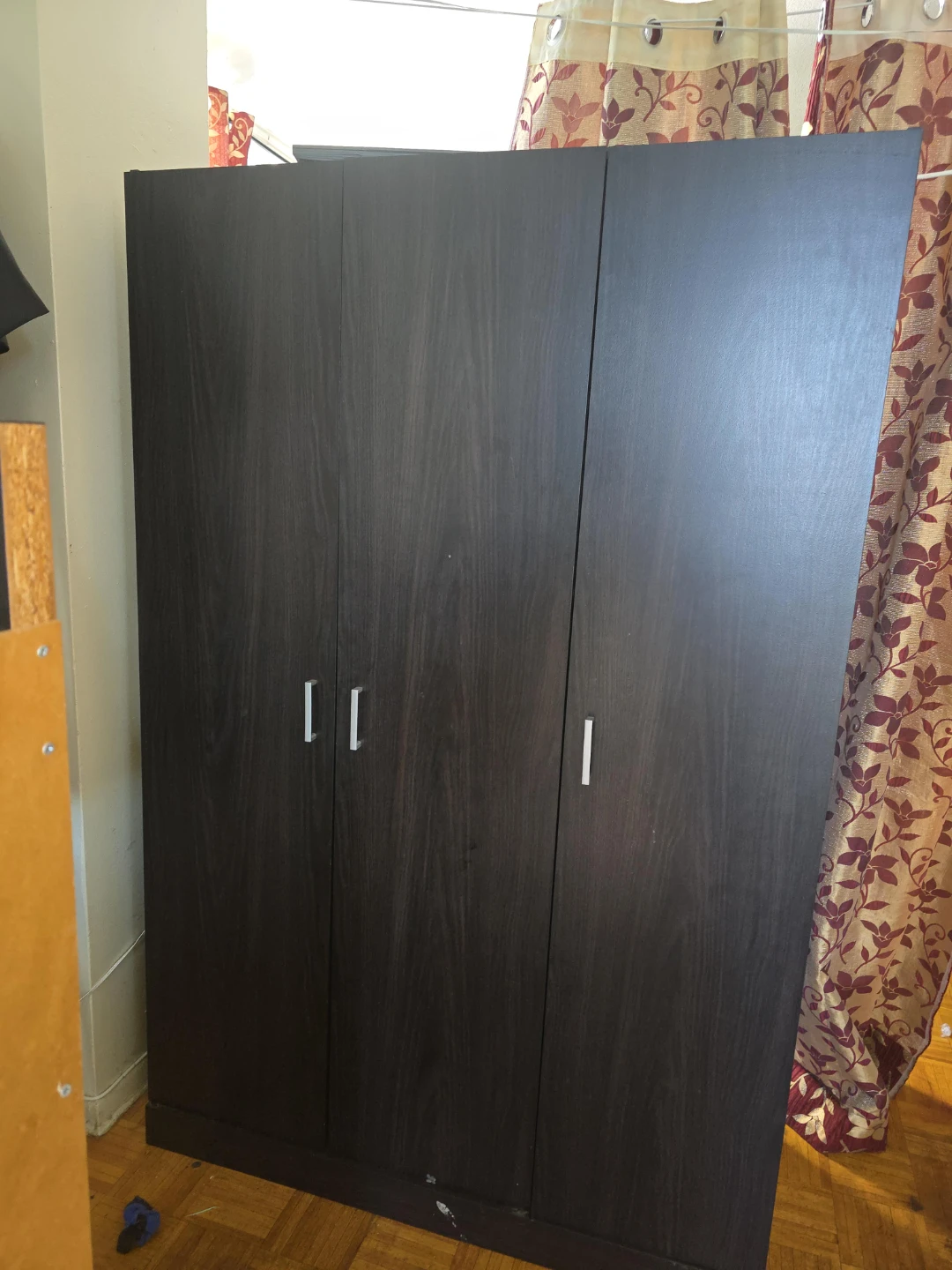 Moving sale