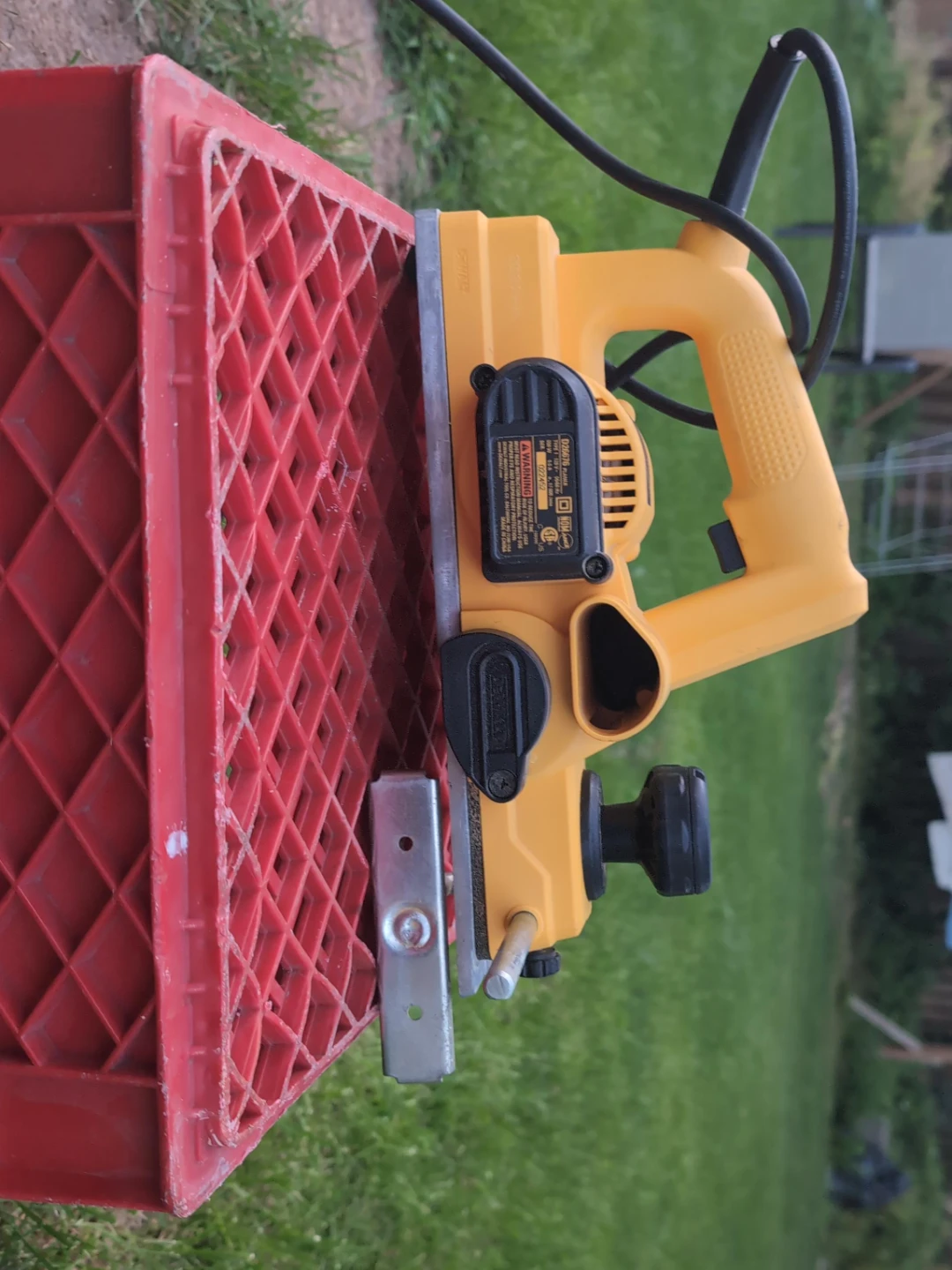 DEWALT 5.5 Amp 3-1/4-inch Portable Corded Hand Planer