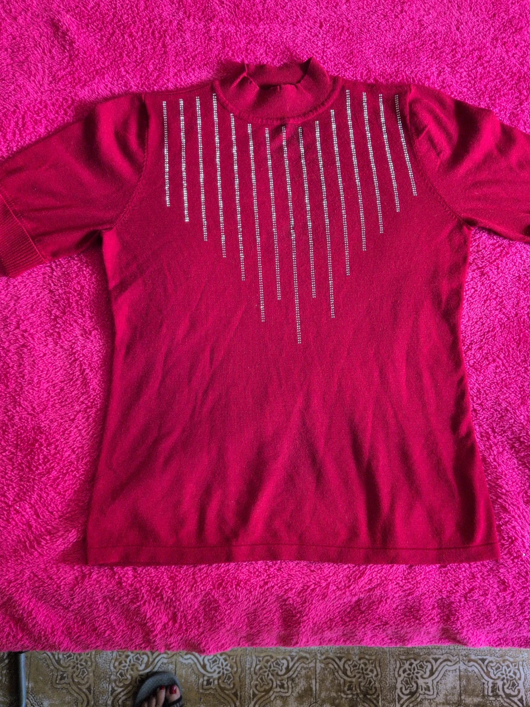 Red Rhinestone Mock Neck Short Sleeve Sweater