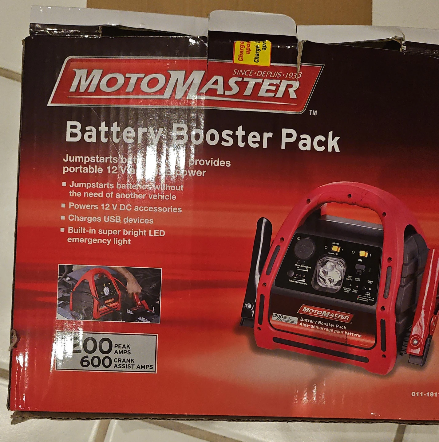 Motomaster Battery Booster Pack - photo 3