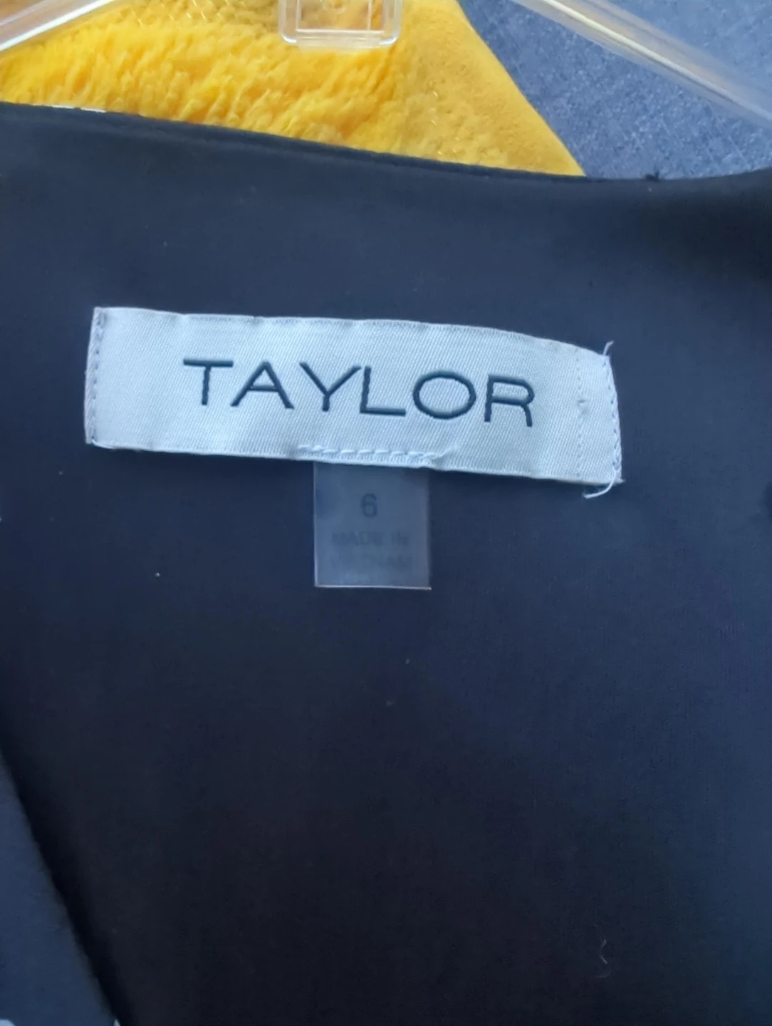 Taylor Black Floral Dress Size 6