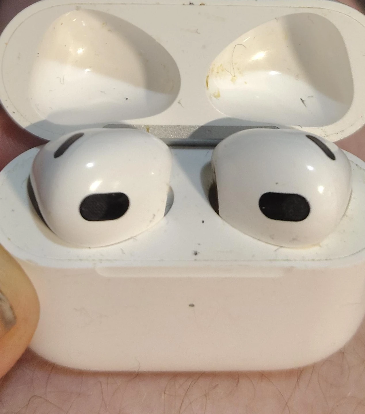 Apple AirPods Pro (1st Gen)
