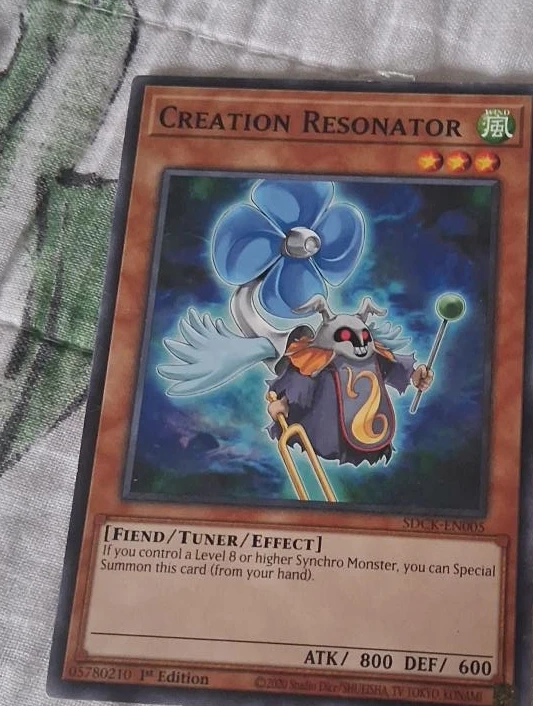 Yu-Gi-Oh! Creation Resonator Card SDCK-EN005