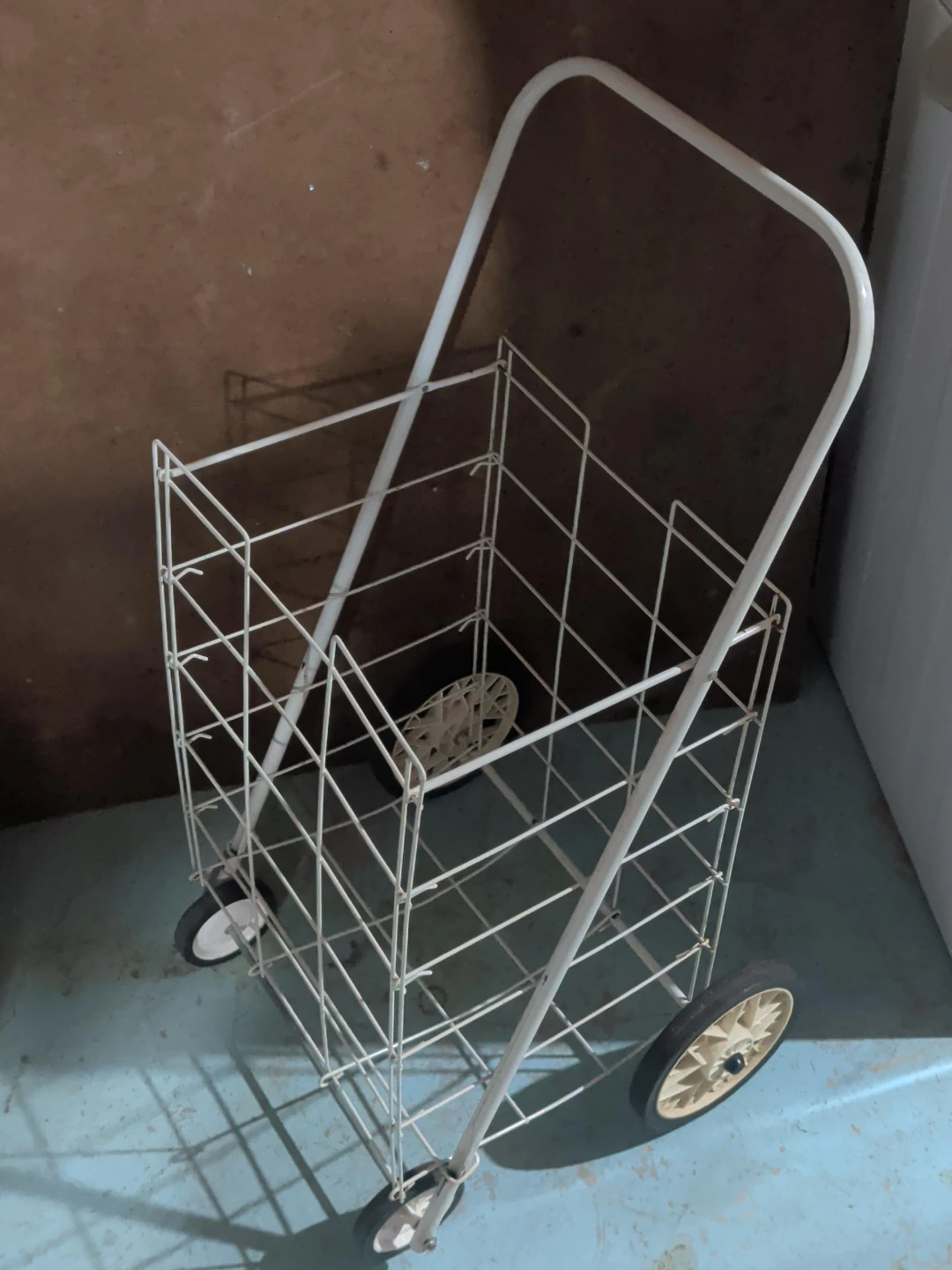 White Wire Shopping Cart with Wheels