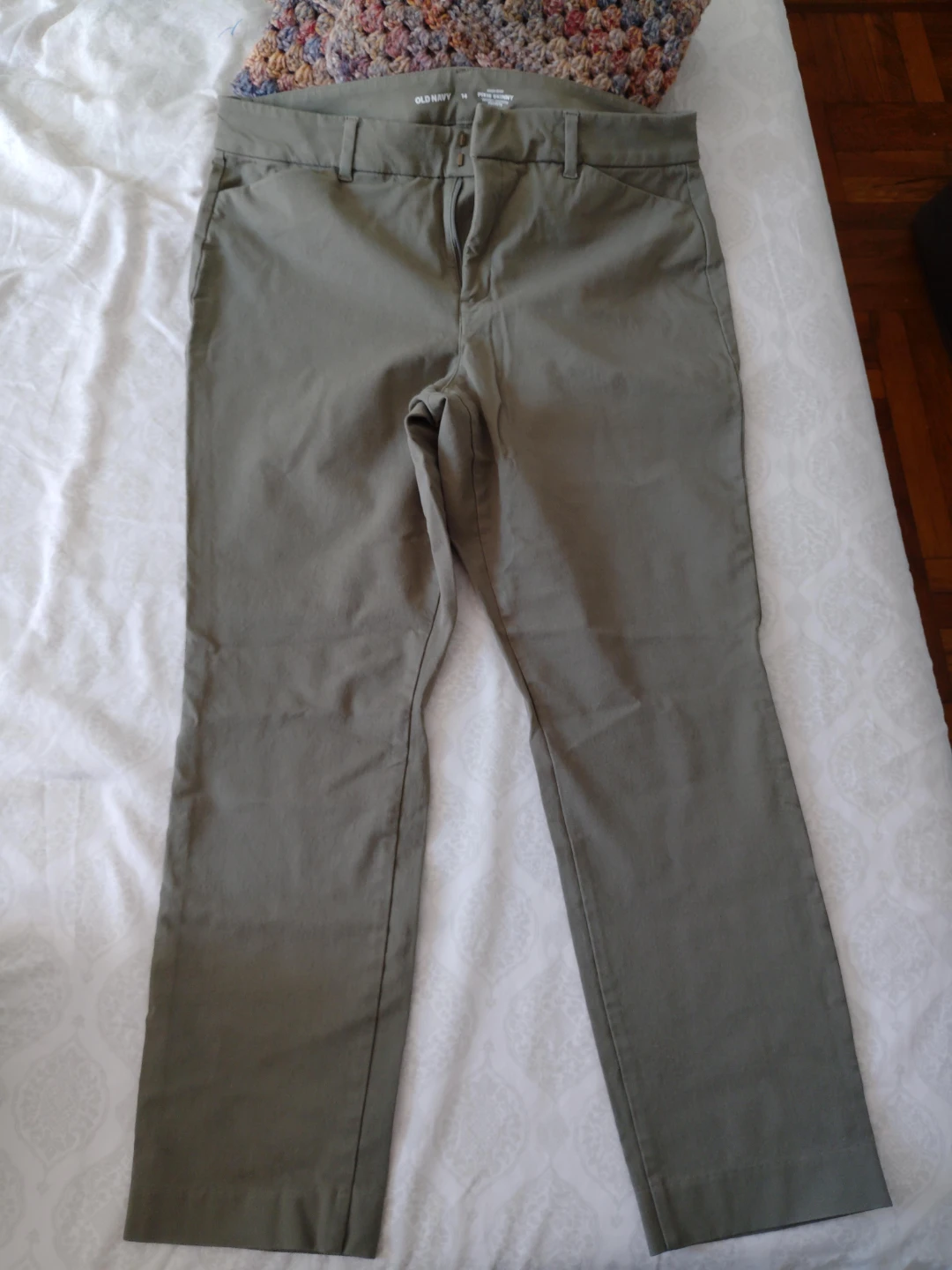 Old Navy Women's Pinky Skinny Pants Khaki Size 14