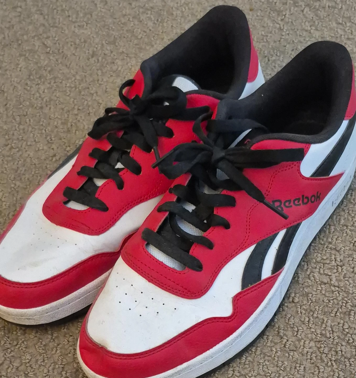 Reebok Red and White Men's Sneakers