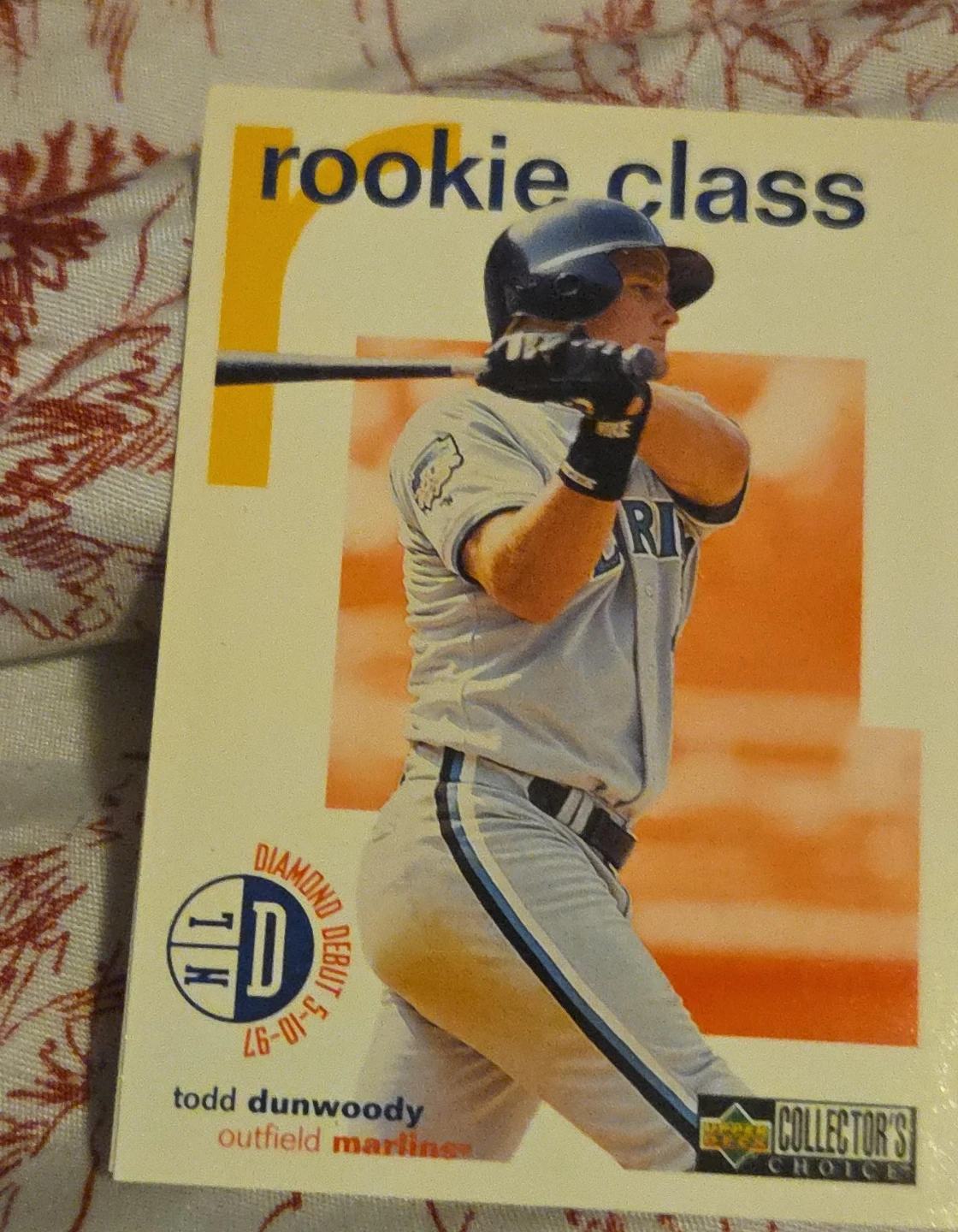 1997 Collector's Choice Todd Dunwoody Rookie Card