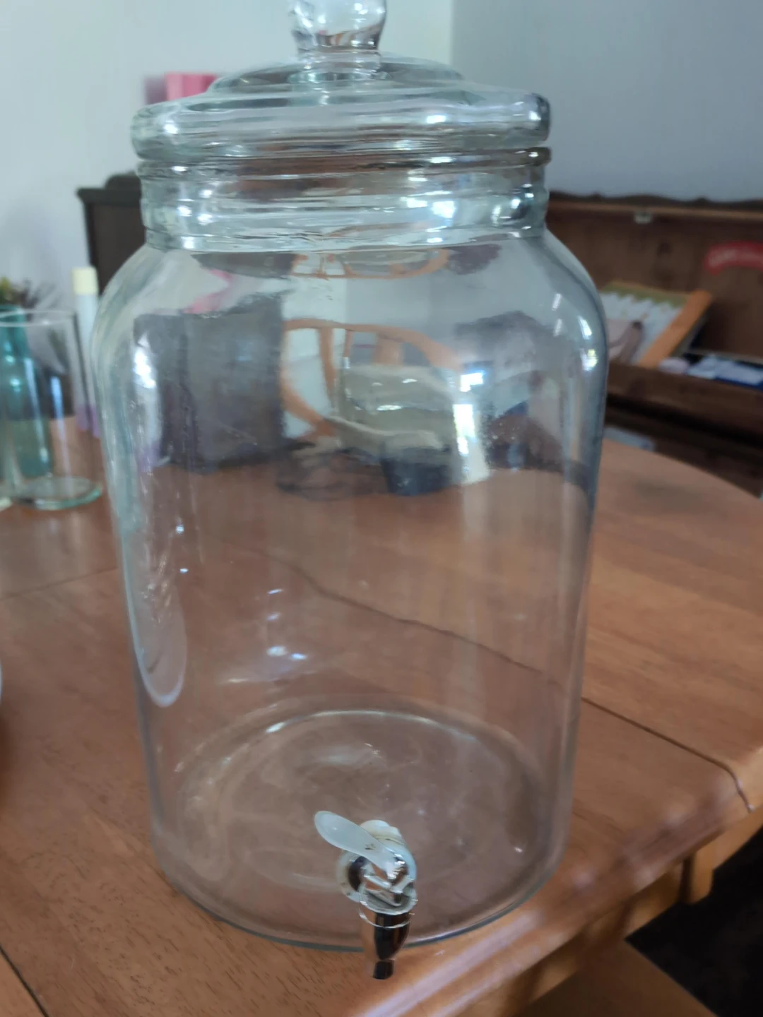 Glass Beverage Dispenser with Spigot