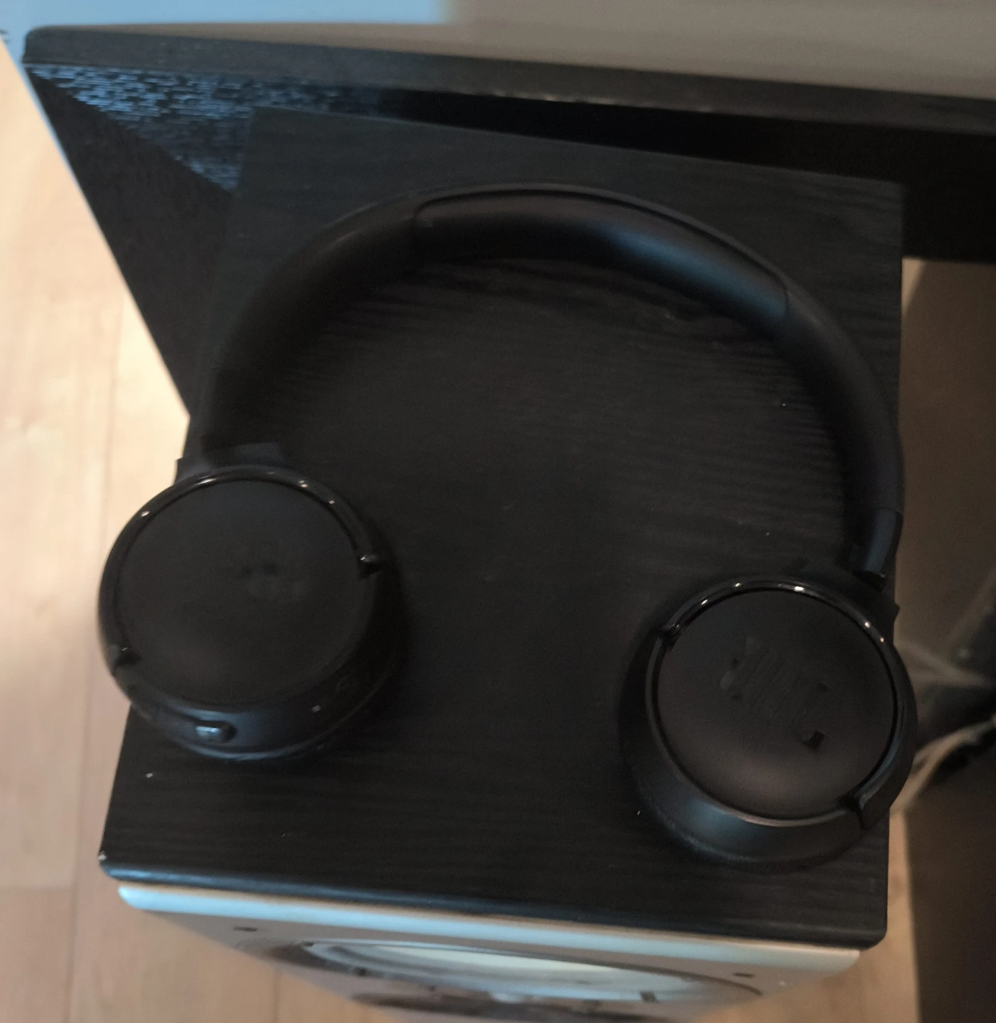 JBL Wireless Headphones