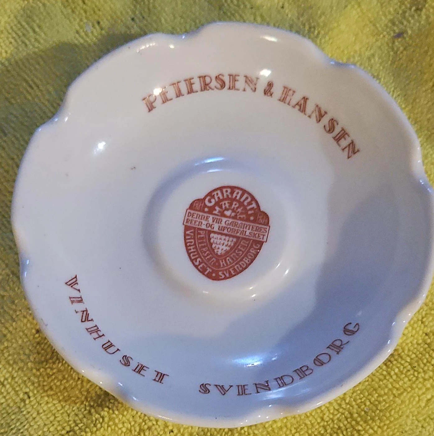 Petersen & Hansen VinHuset Svendborg Ceramic Dish