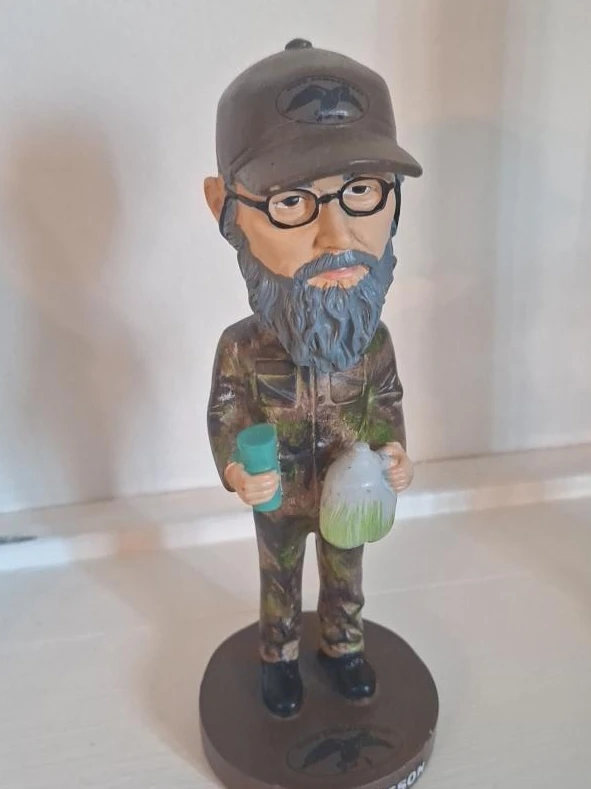 Hunting Bobblehead Figurine